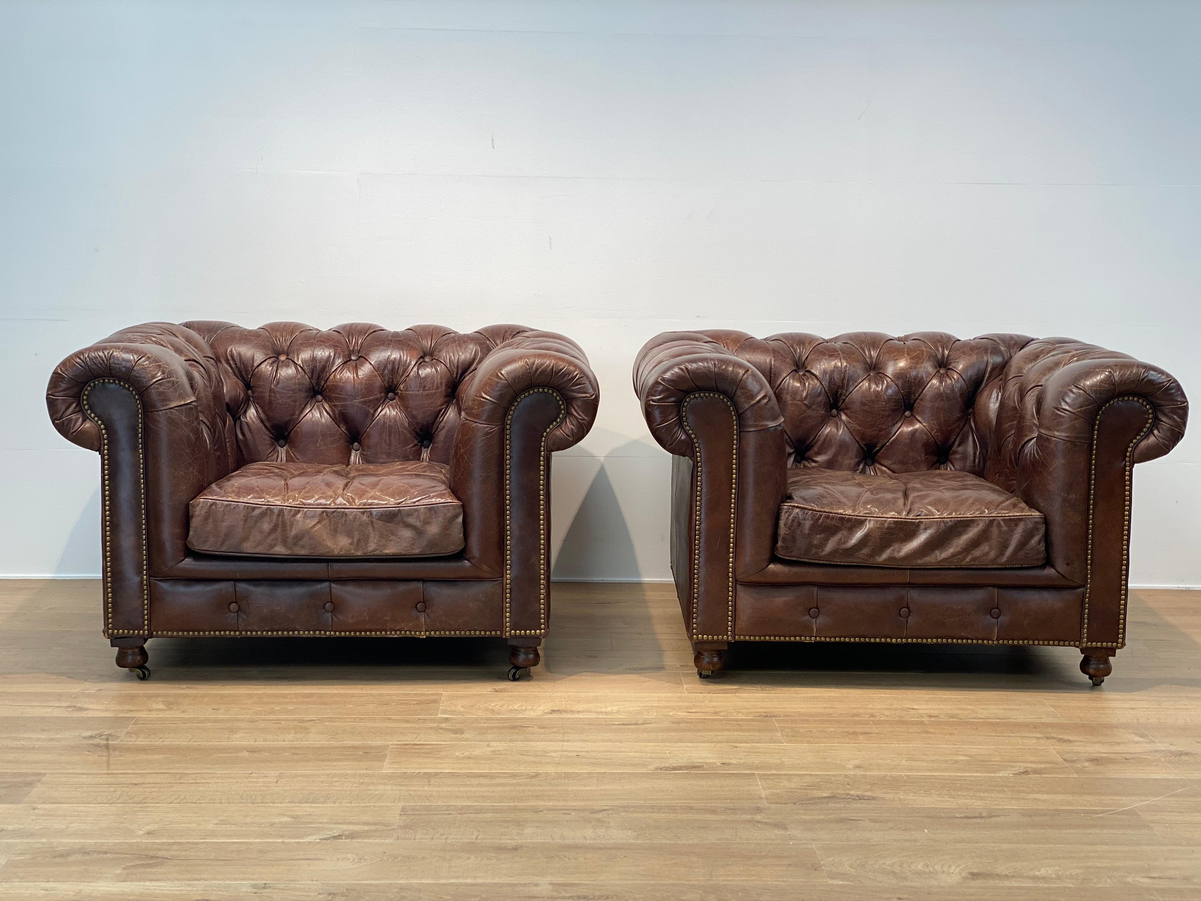 Late 20th Century Pair of Leather Chesterfield Chairs For Sale