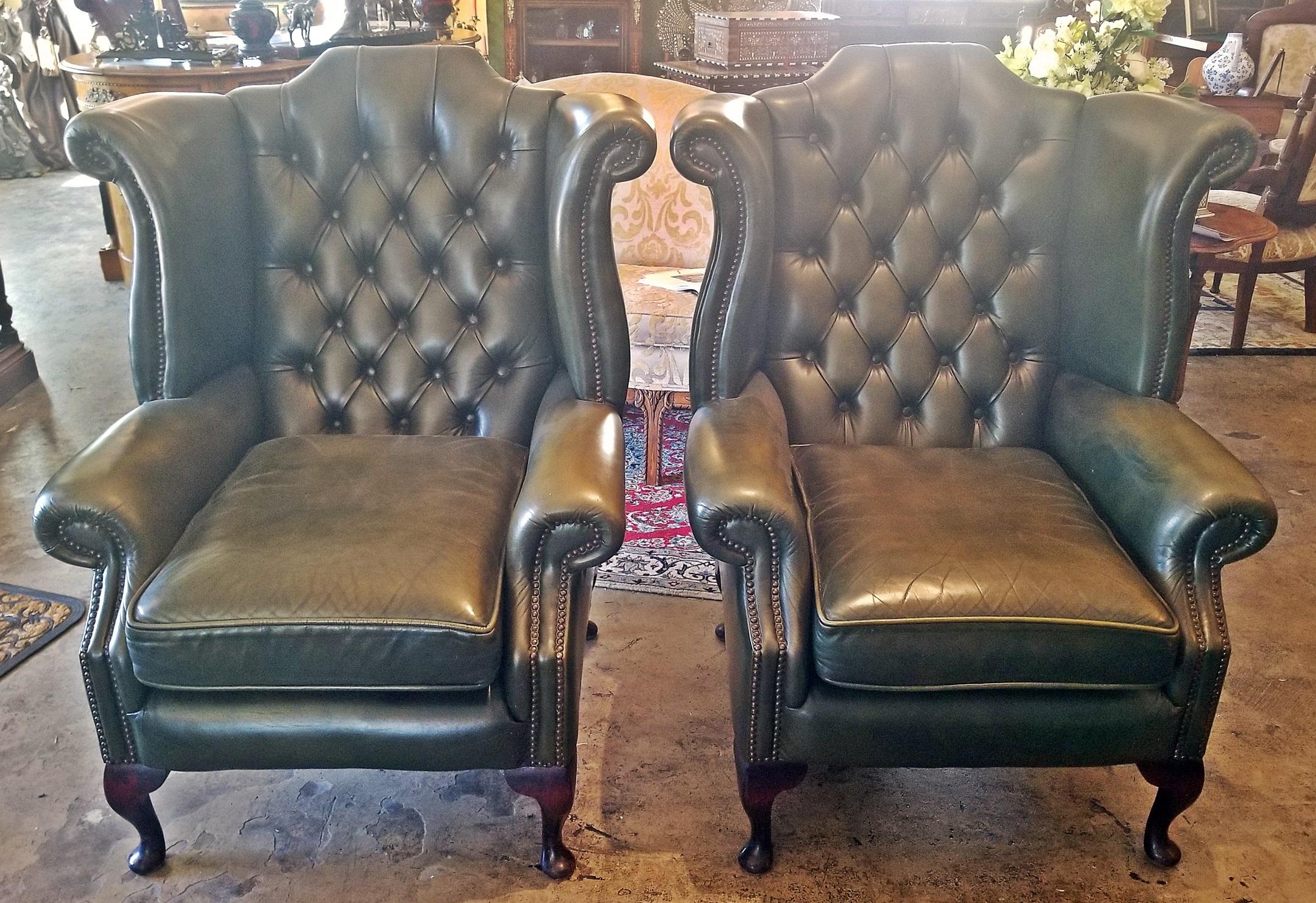 Pair of Leather Chesterfield Queen Ann Style Wing Back Armchairs In Good Condition In Dallas, TX