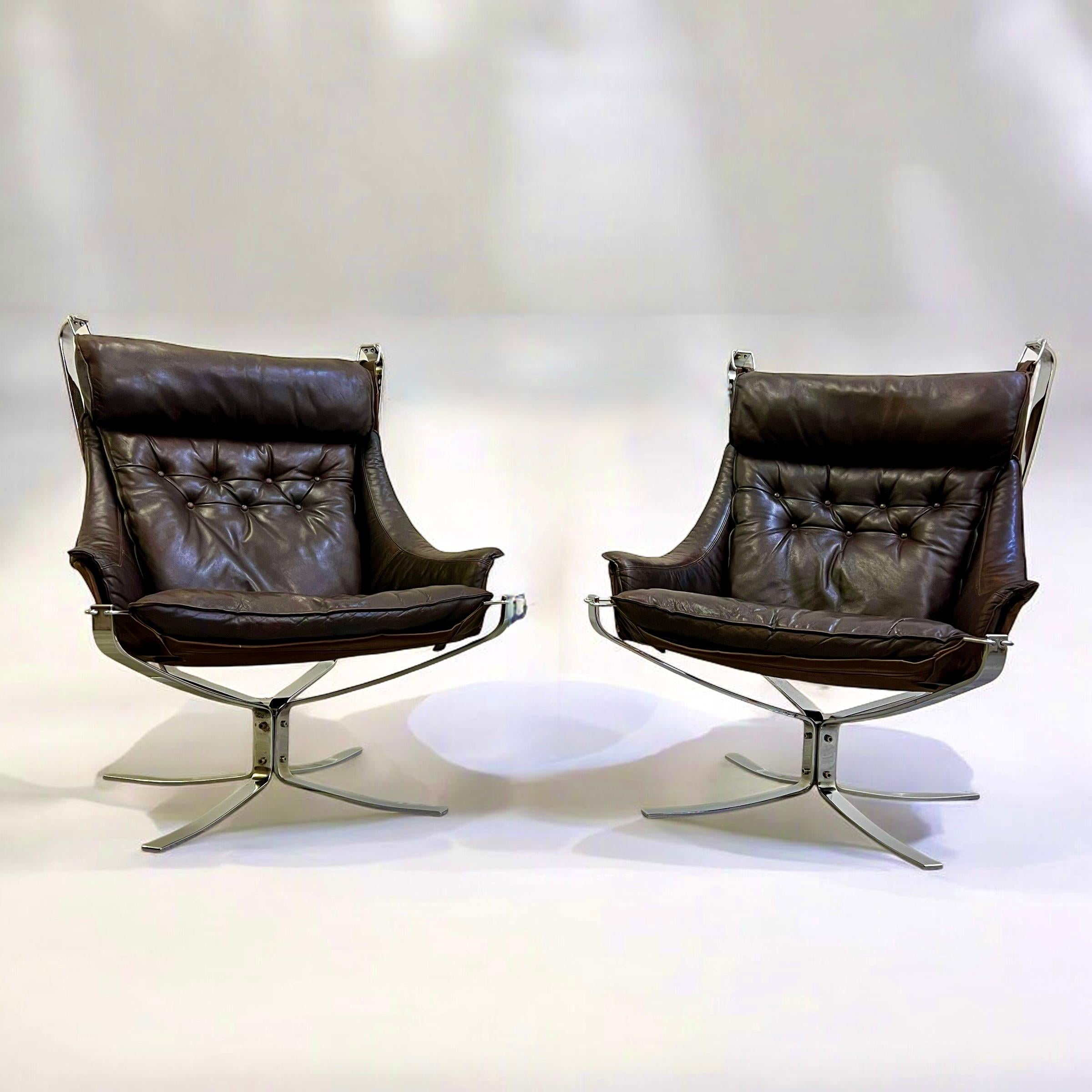 Mid-Century Modern Pair Of Leather & Chrome Falcon Armchairs Designed By Sigurd Ressell (1920-2010)