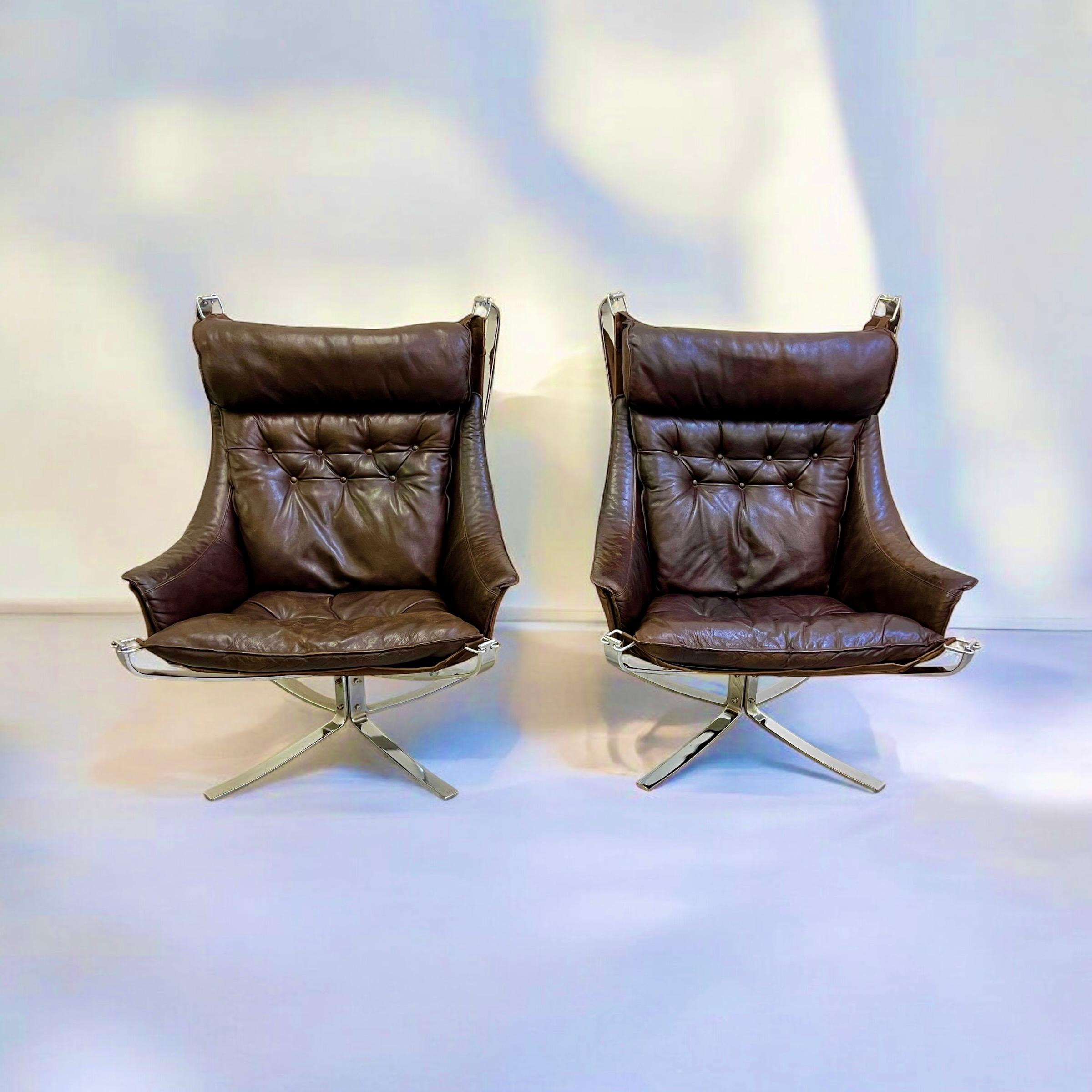 Norwegian Pair Of Leather & Chrome Falcon Armchairs Designed By Sigurd Ressell (1920-2010)