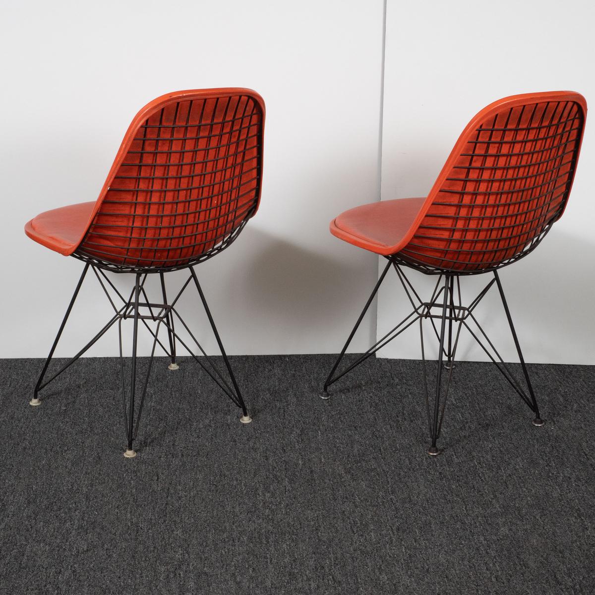 Mid-20th Century Pair of Leather Eames DKX-1 Side Chairs for Herman Miller For Sale