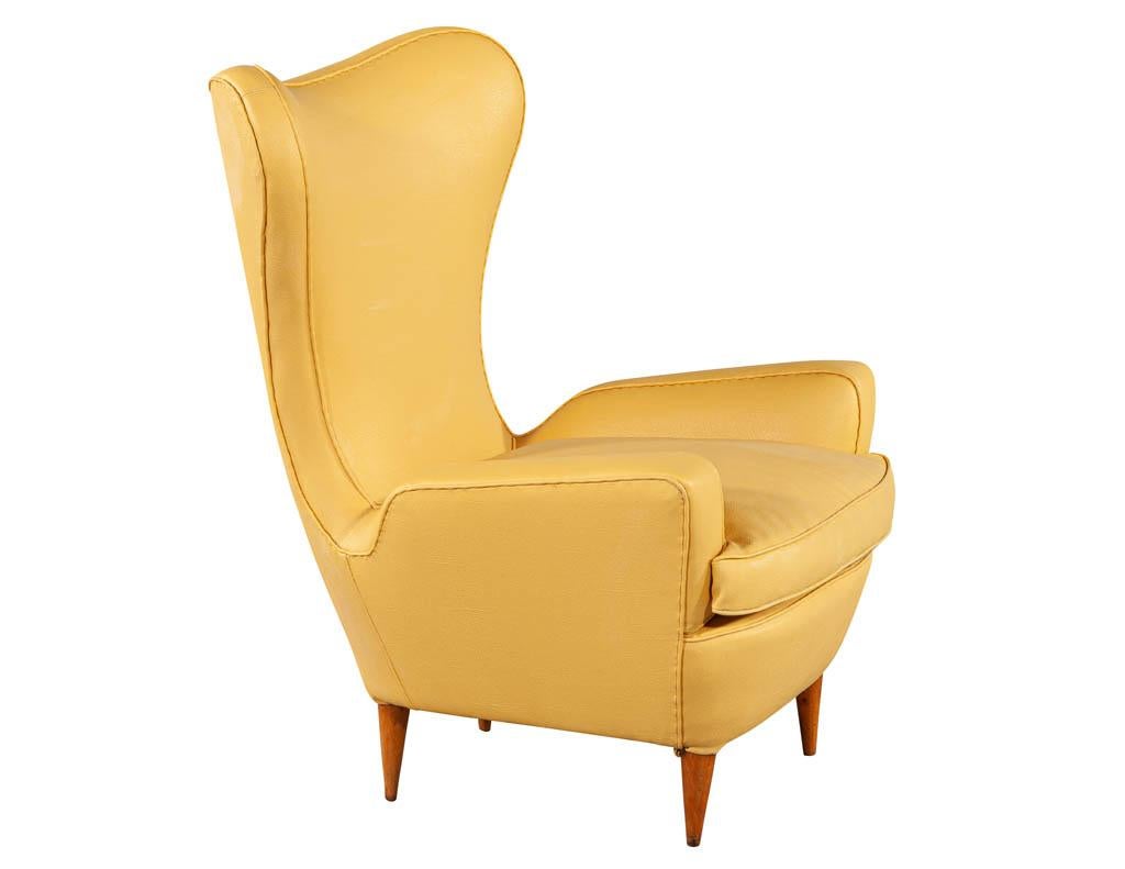 Pair of Leather Italian Lounge Chairs Attributed to Paolo Buffa 8