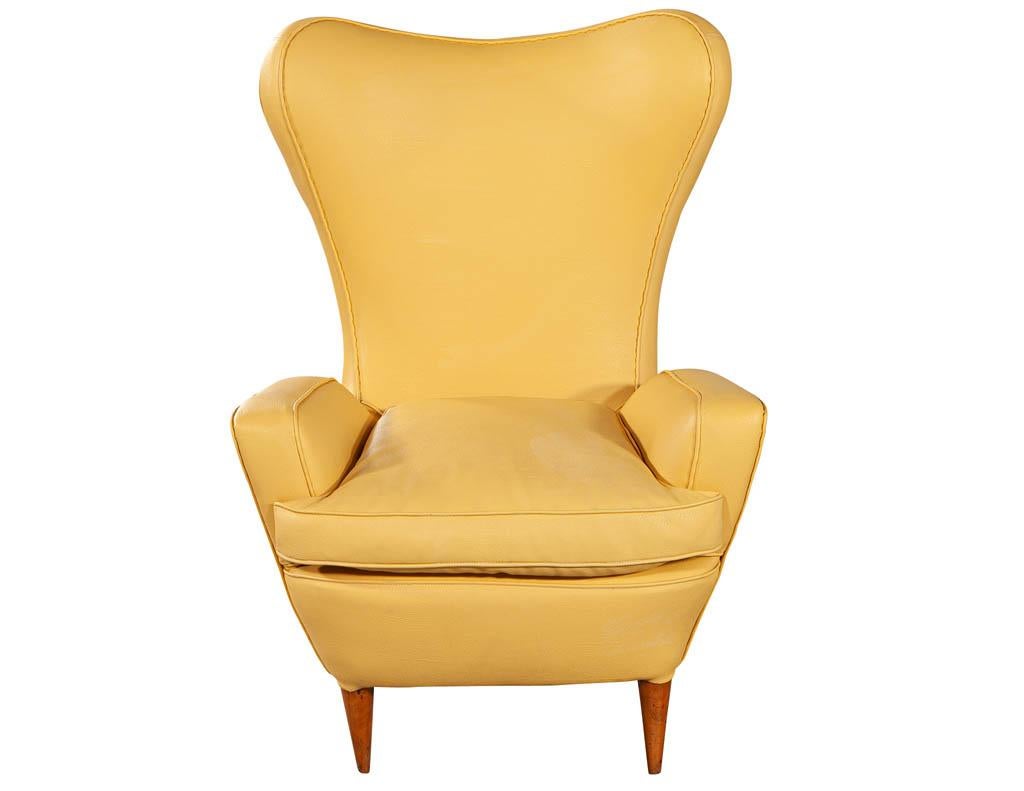 Pair of Leather Italian Lounge Chairs Attributed to Paolo Buffa 3