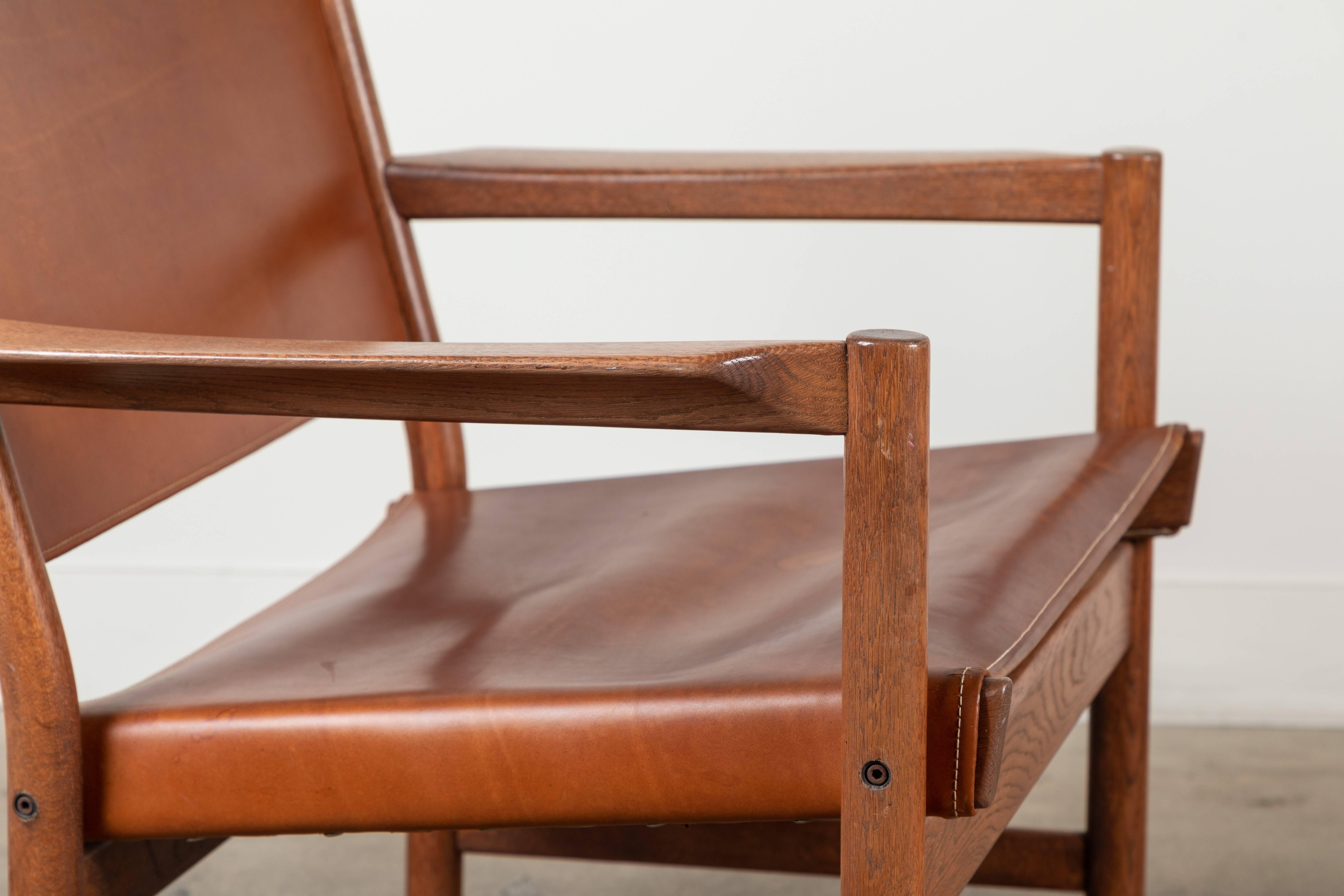 Pair of Leather Lounge Chairs Attributed to Gunnar Myrstrand In Excellent Condition In Los Angeles, CA