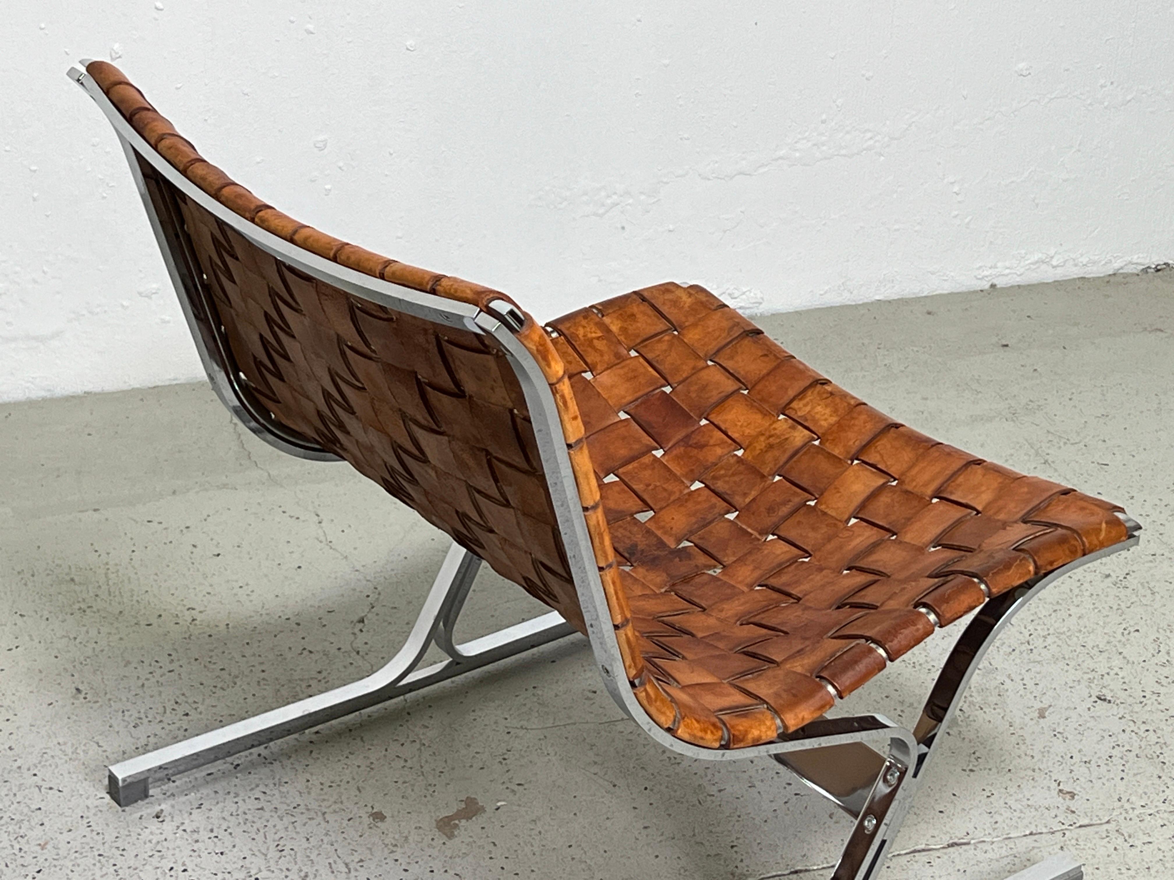 Pair of Leather 'Luar' Lounge Chairs by Ross Littell  6