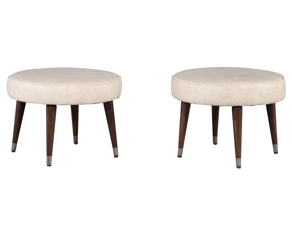 Late 20th Century Pair of Leather Mid-Century Modern Ottomans Footstools For Sale