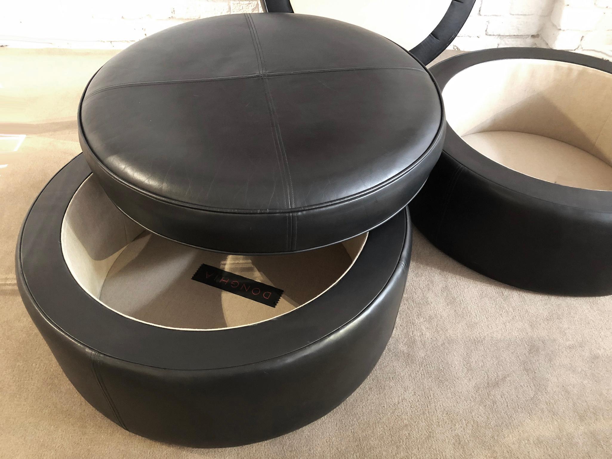 Leather ottomans made by Donghia. Features upholstered interiors for storage. Retains the original 
Donghia label. Excellent for additional seating. Top quality materials and craftsmanship. Price is for the pair.


Complementary delivery in the Los
