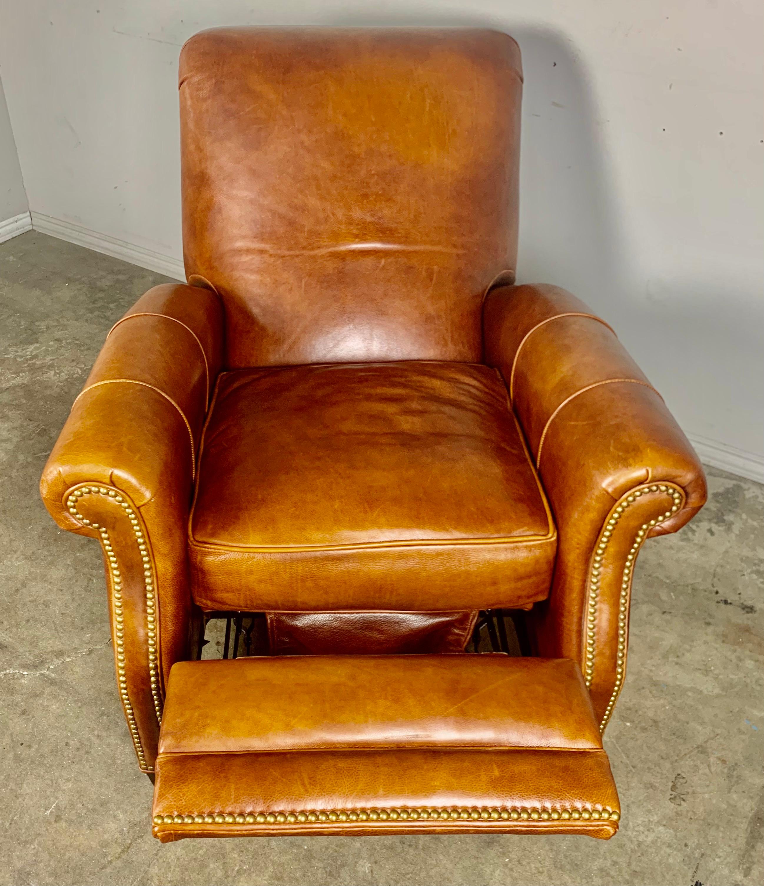 Pair of Leather Recliner Armchairs, 20th Century 5