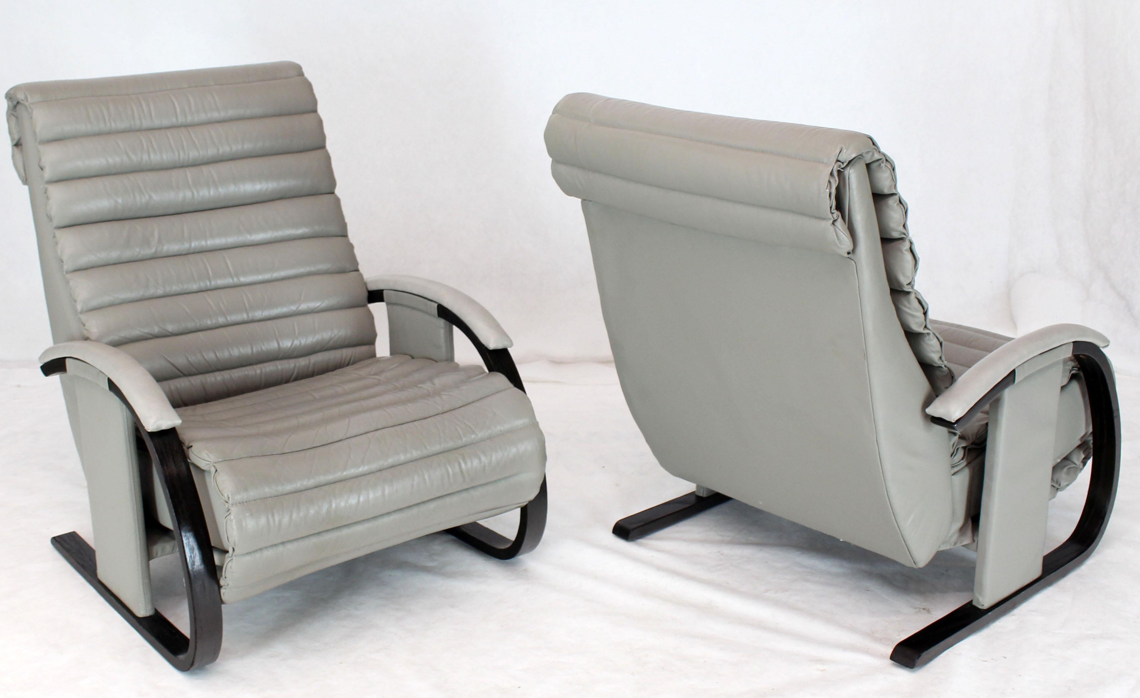 Pair of Leather Ribbed Upholstery Reclining Lounge Chairs Bent Wood Tank Style For Sale 1