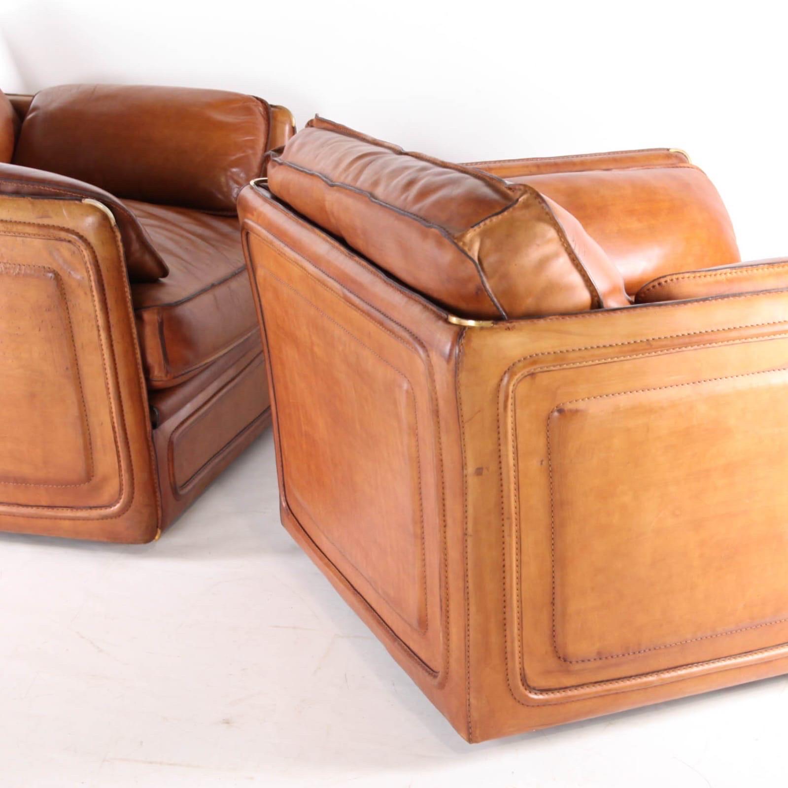 Pair of leather Roche Bobois armchairs 8