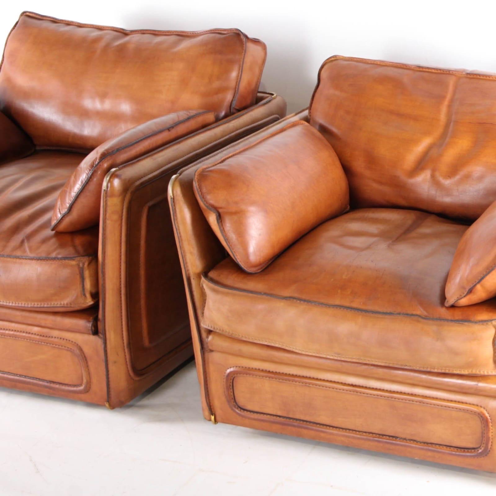 Pair of leather Roche Bobois armchairs In Good Condition In Isle Sur Sorgue, FR