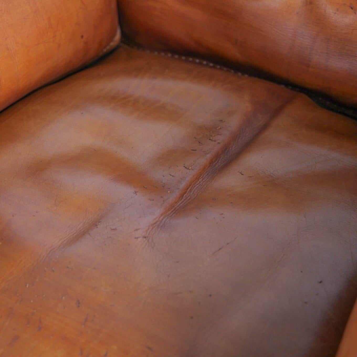 Leather Pair of leather Roche Bobois armchairs