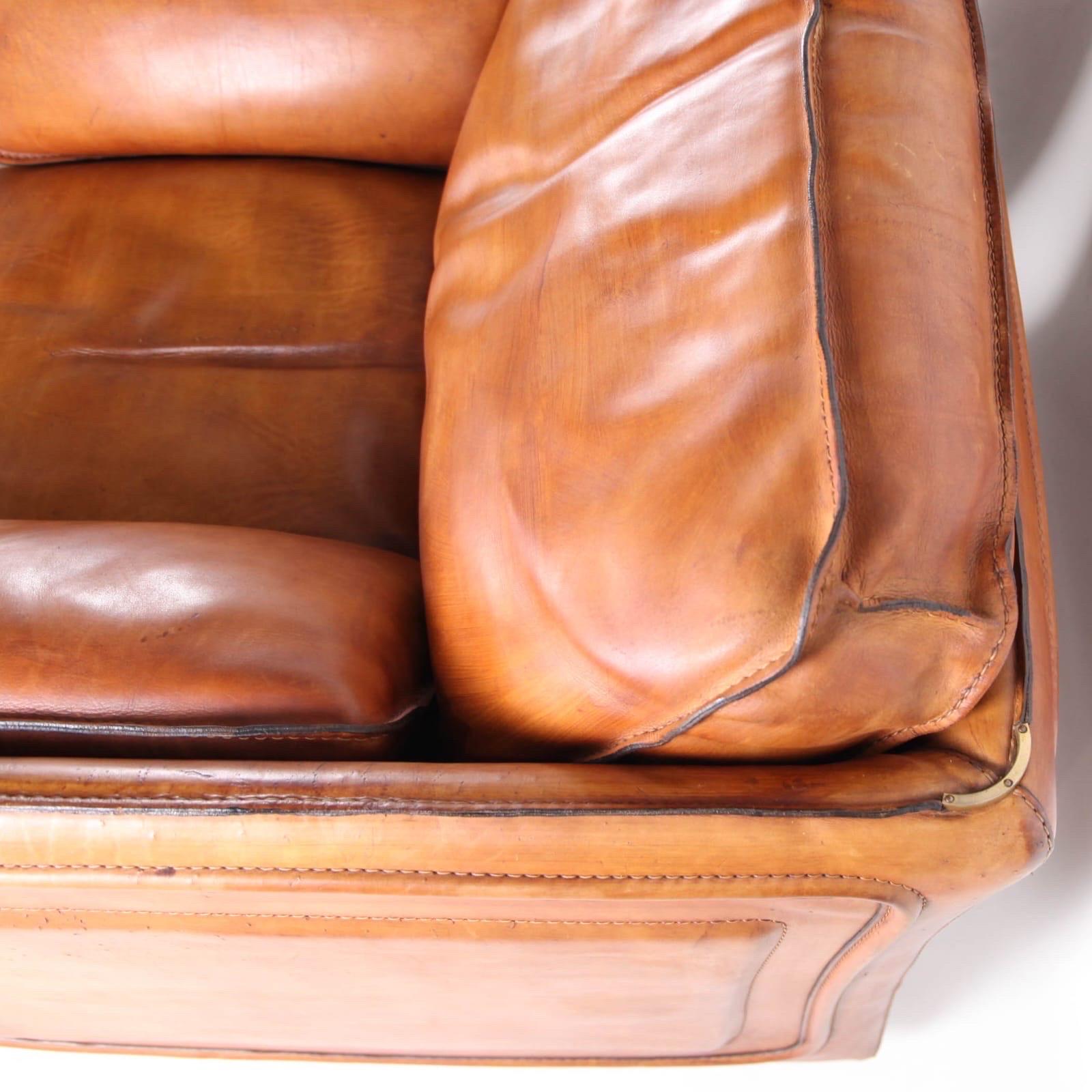 Pair of leather Roche Bobois armchairs 1