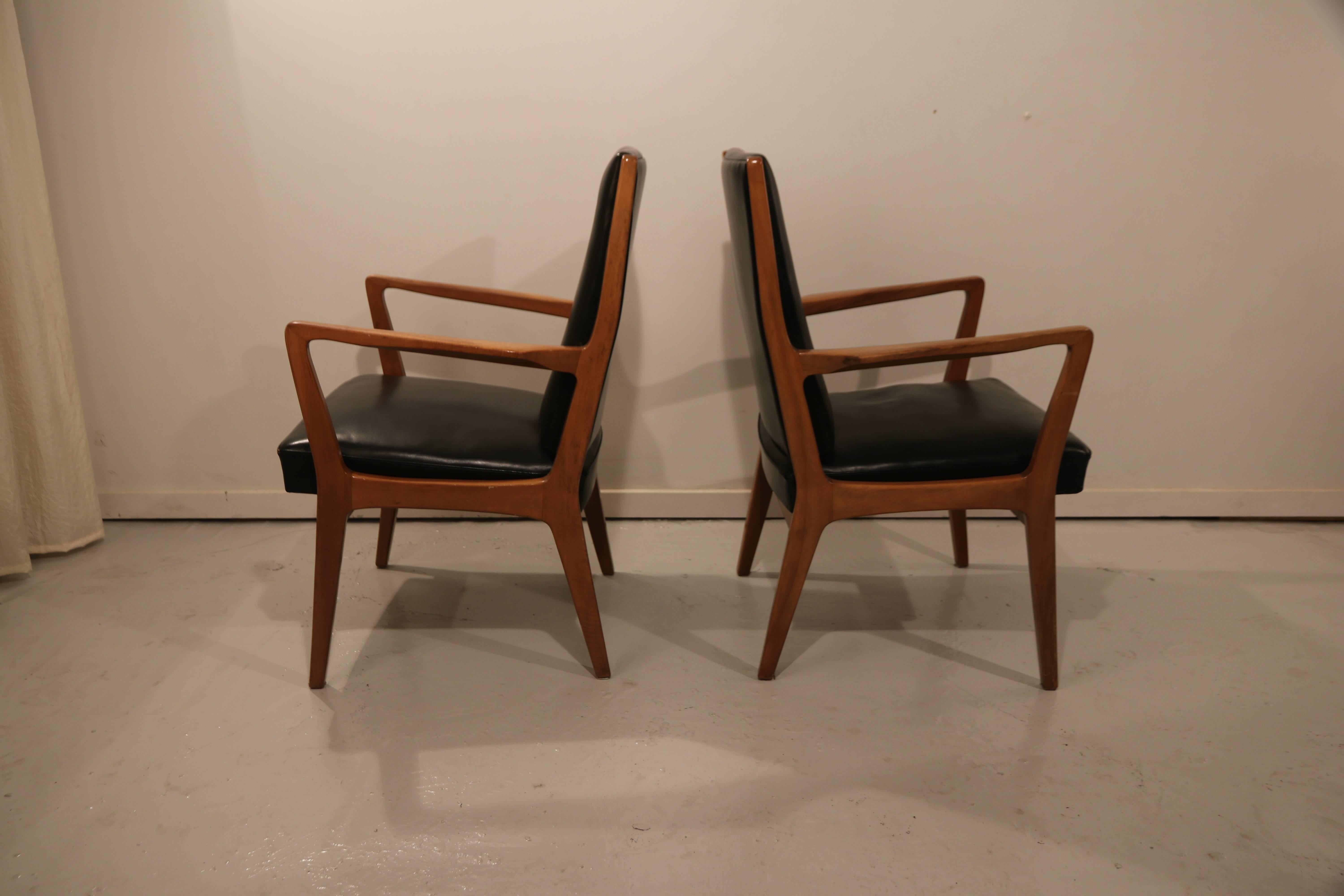scandinavian style chairs