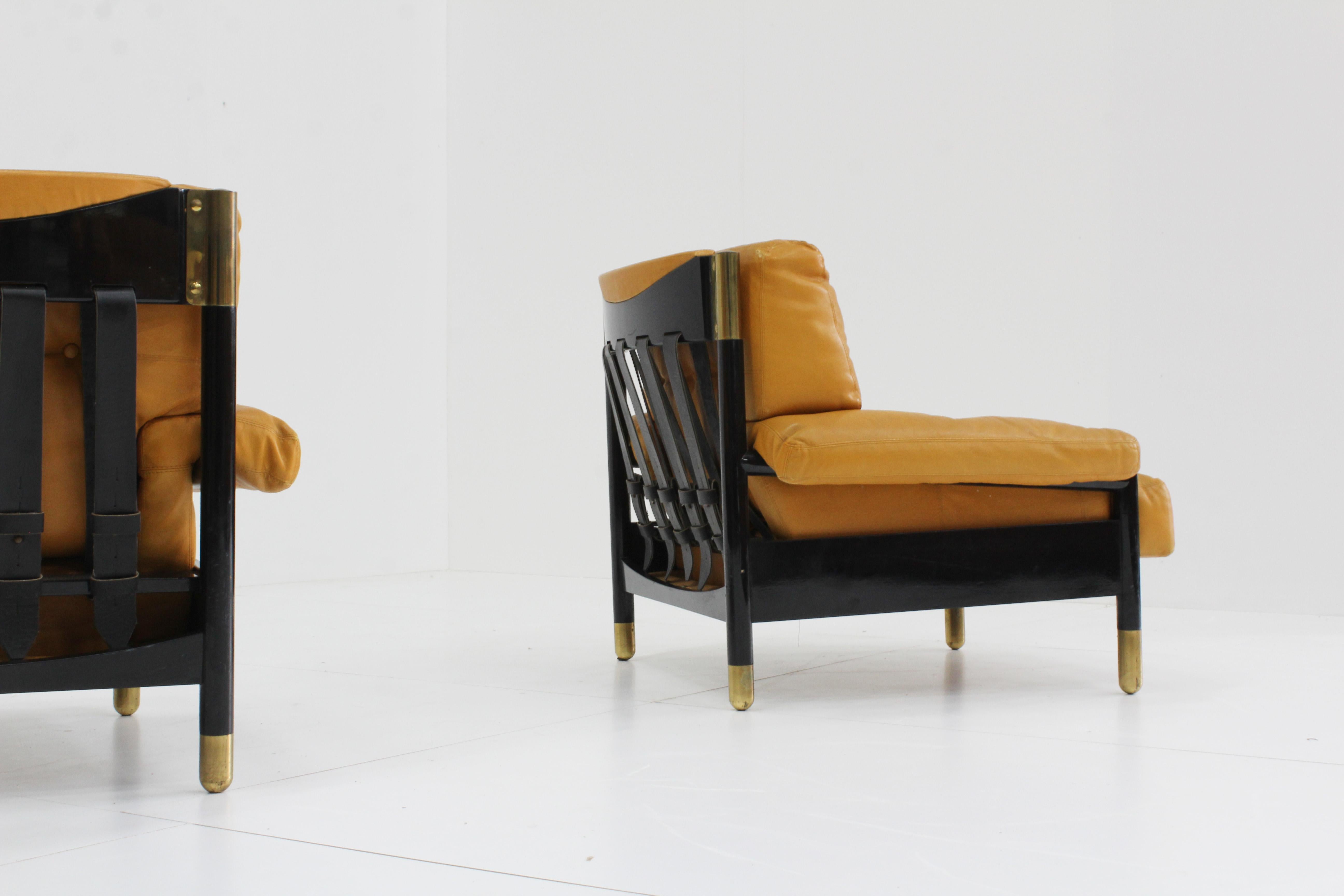 Mid-20th Century Pair of Leather Sella Armchairs by Carlo de Carli for Sormani, Italy, 1960s