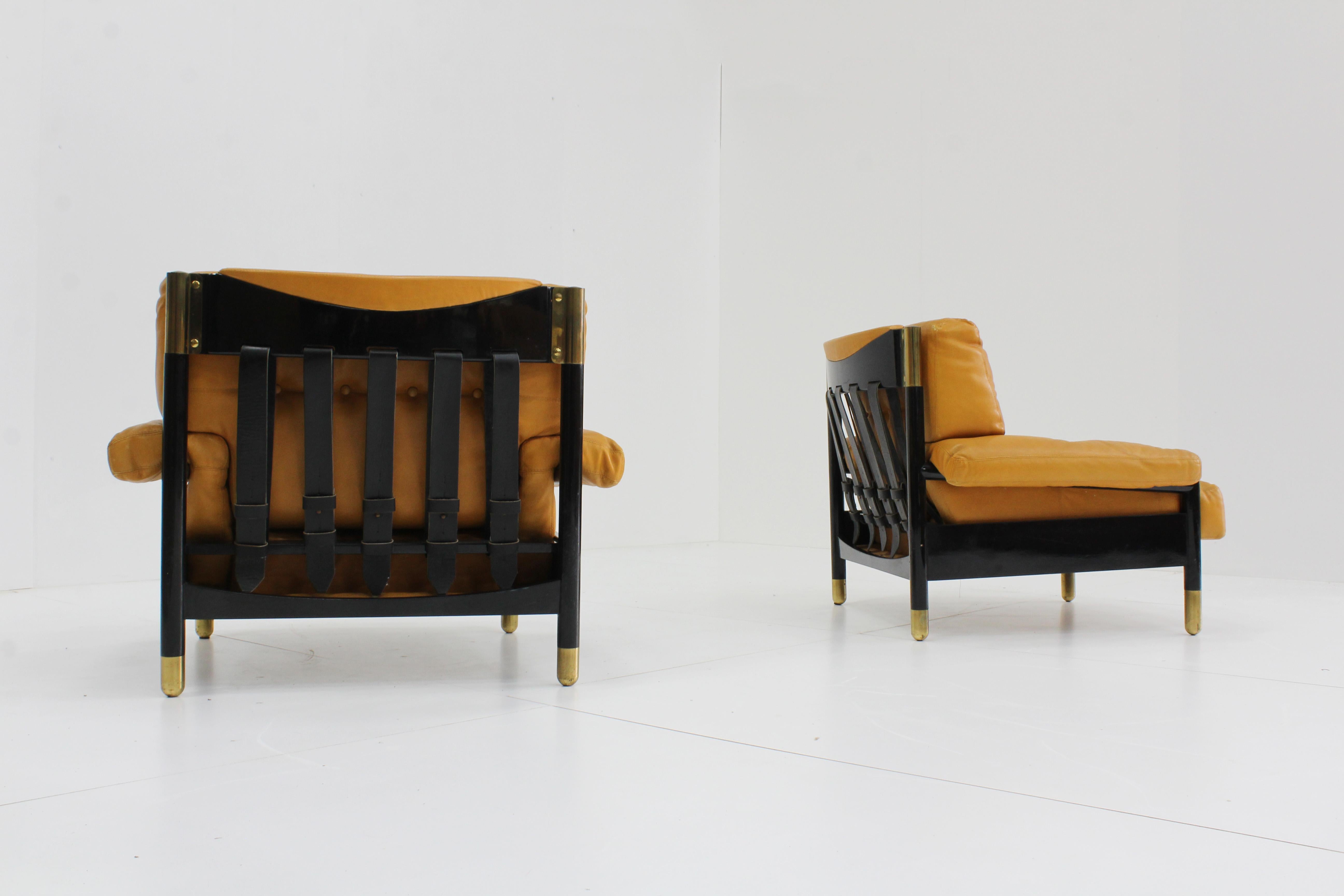 Pair of Leather Sella Armchairs by Carlo de Carli for Sormani, Italy, 1960s 1