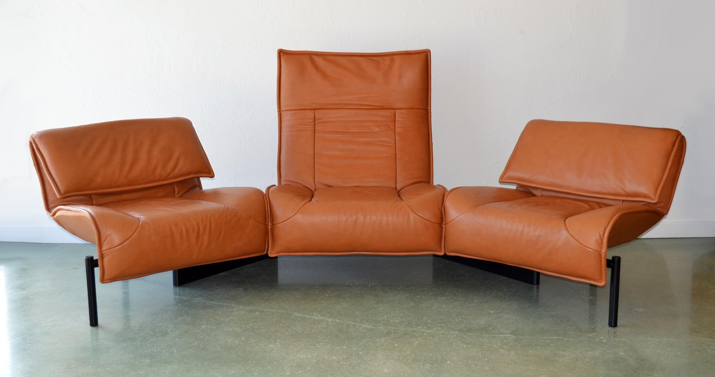 Modern Pair of Leather Sofas or Couches by Vico Magistretti for Cassina, Italy, 1980's