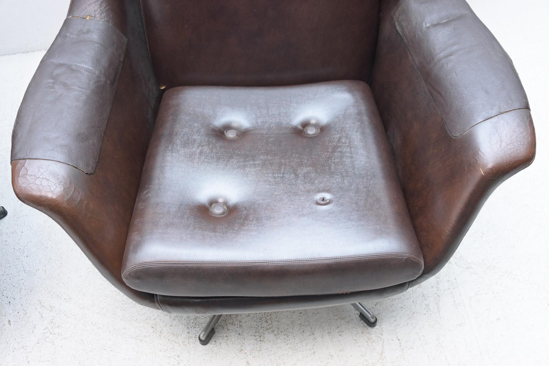 Pair of Leather Swivel Armchairs from UP Zavody, 1970's For Sale 1