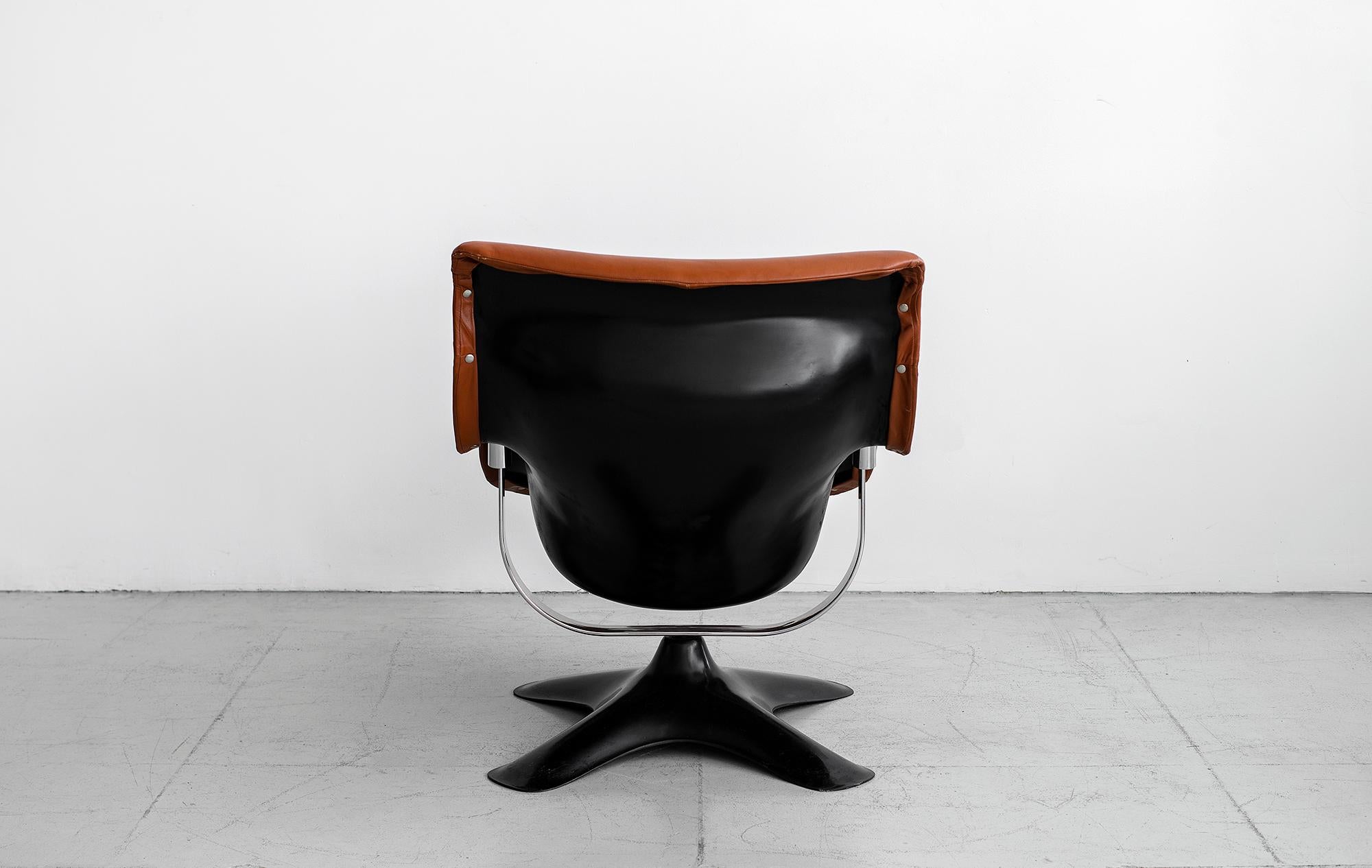 Finnish Pair of Leather Swivel Chairs by Yrjo Kukkapuro
