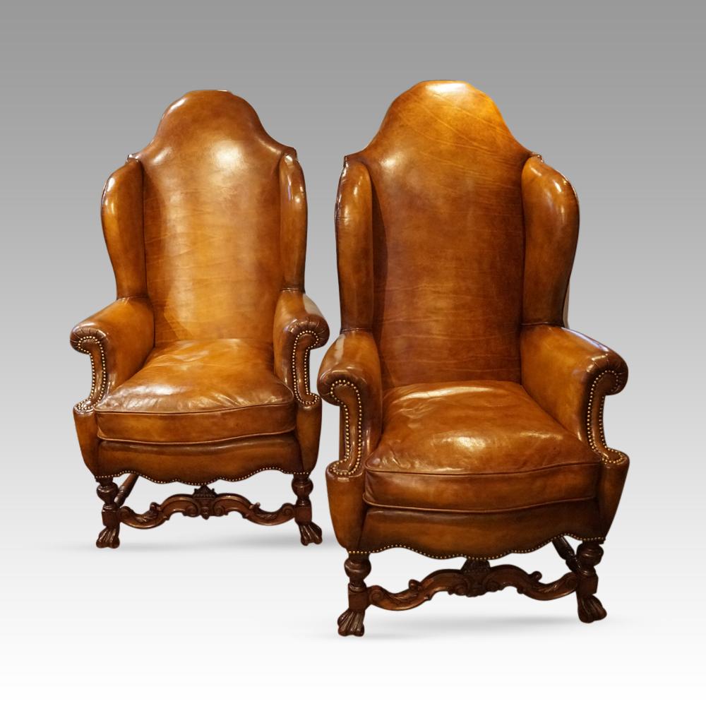 Pair of leather wingback chairs In Good Condition For Sale In Salisbury, GB