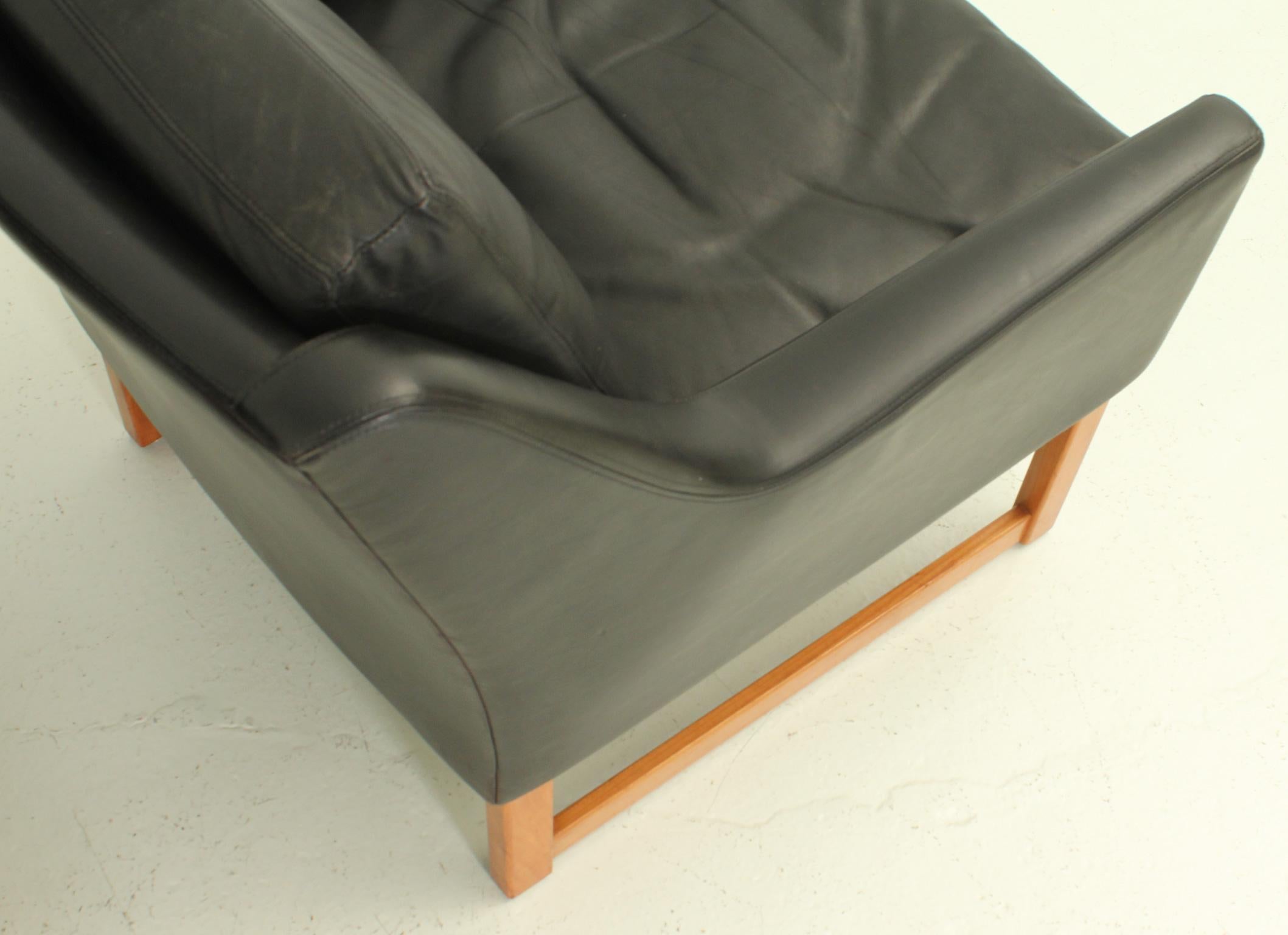 Milieu du XXe siècle Paire de fauteuils en cuir de Rudolf Bernd Glatzel pour Kill International en vente
