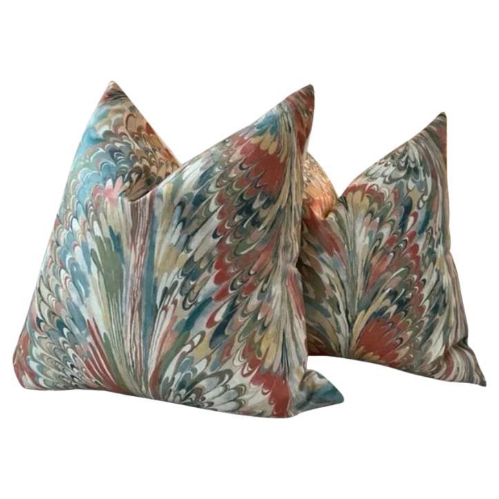 Coppia di cuscini Lee Jofa "Taplow" in argilla e blu