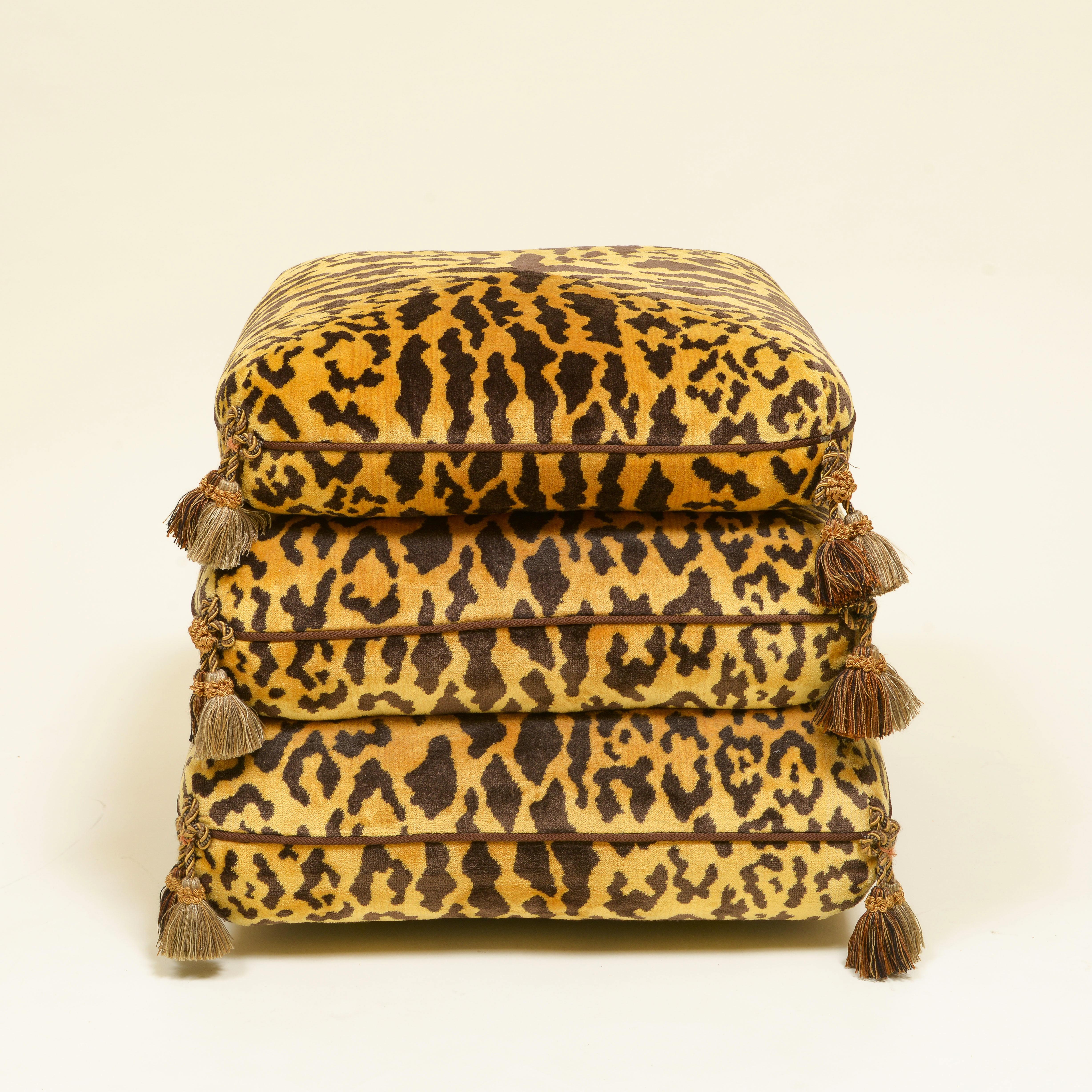 Pair of Leopard Silk Velvet Ottomans In Good Condition In New York, NY