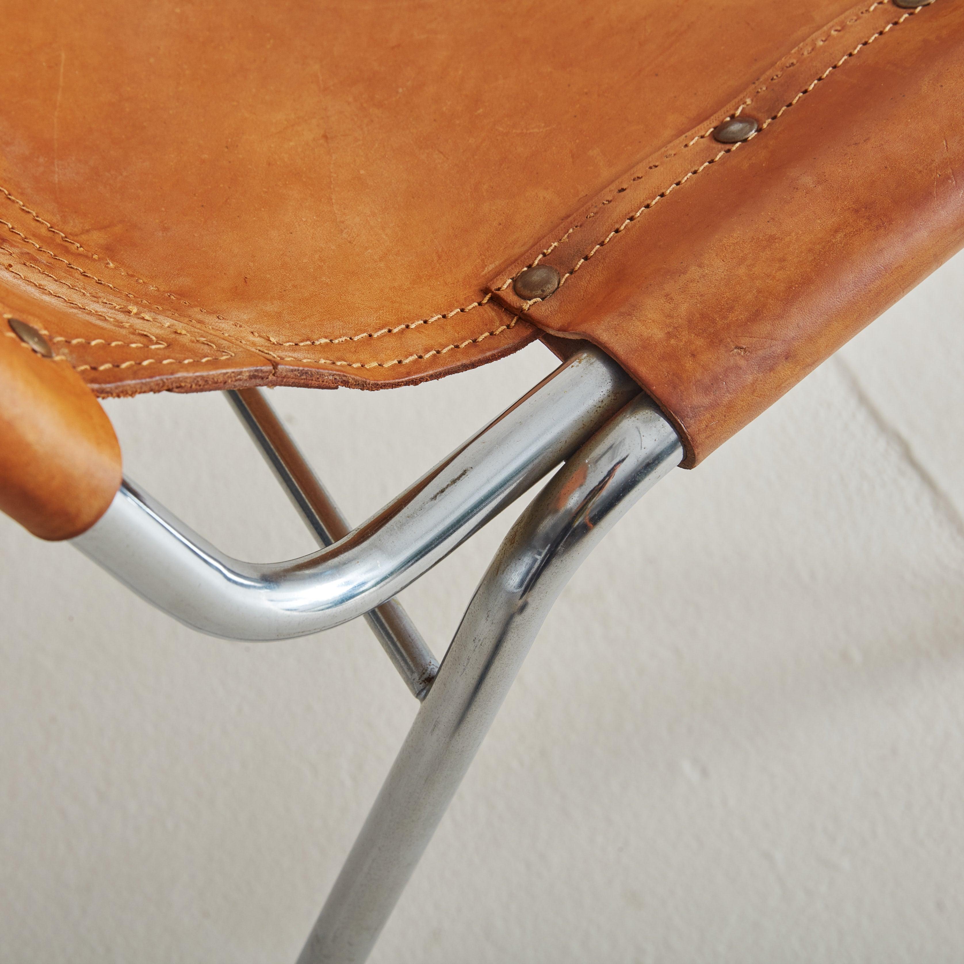Paire de chaises Les Arcs attribuée à Charlotte Perriand, France 1970 en vente 3