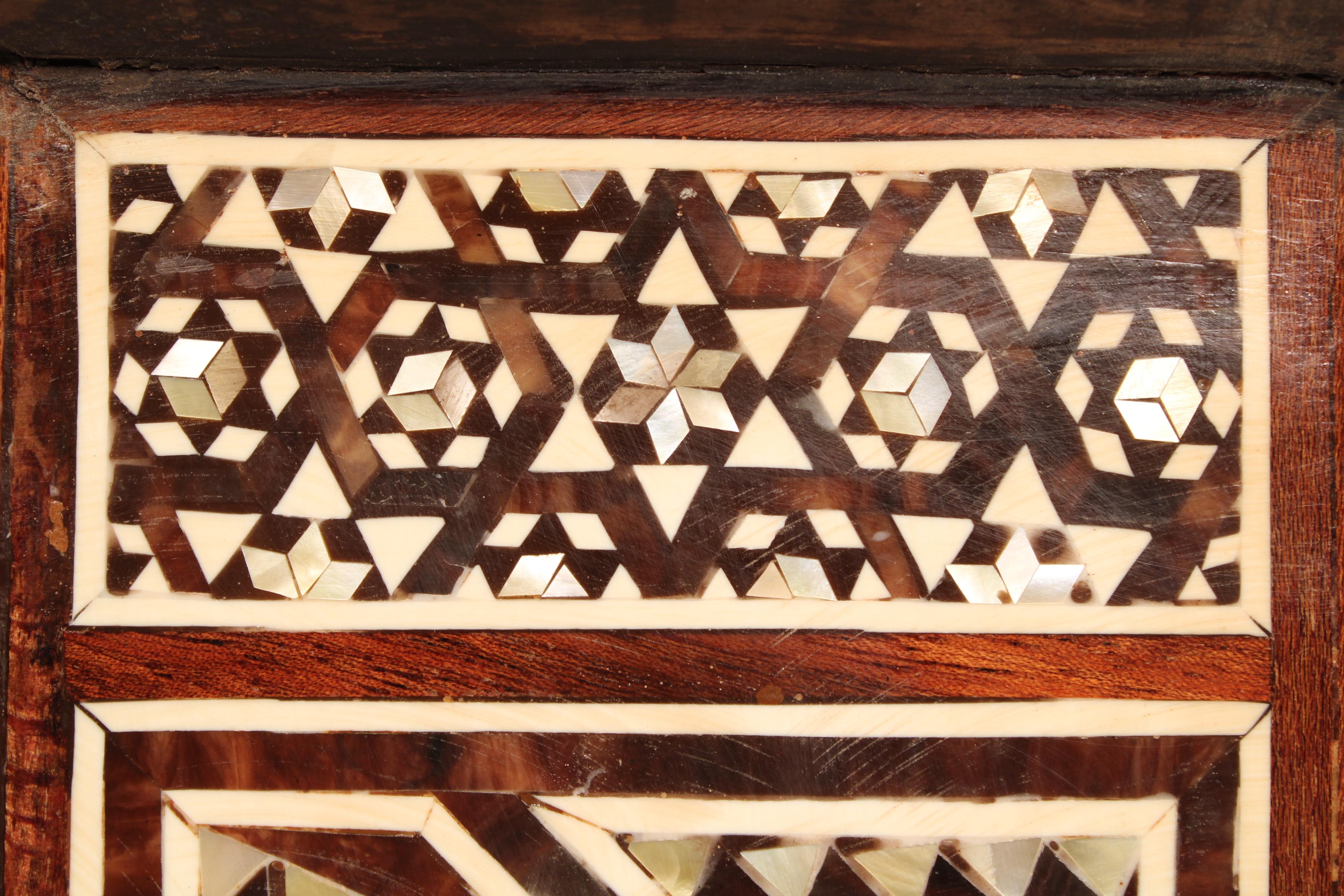 Pair of Levantine Mother of Pearl and Bone Inlaid Occasional Tables For Sale 6