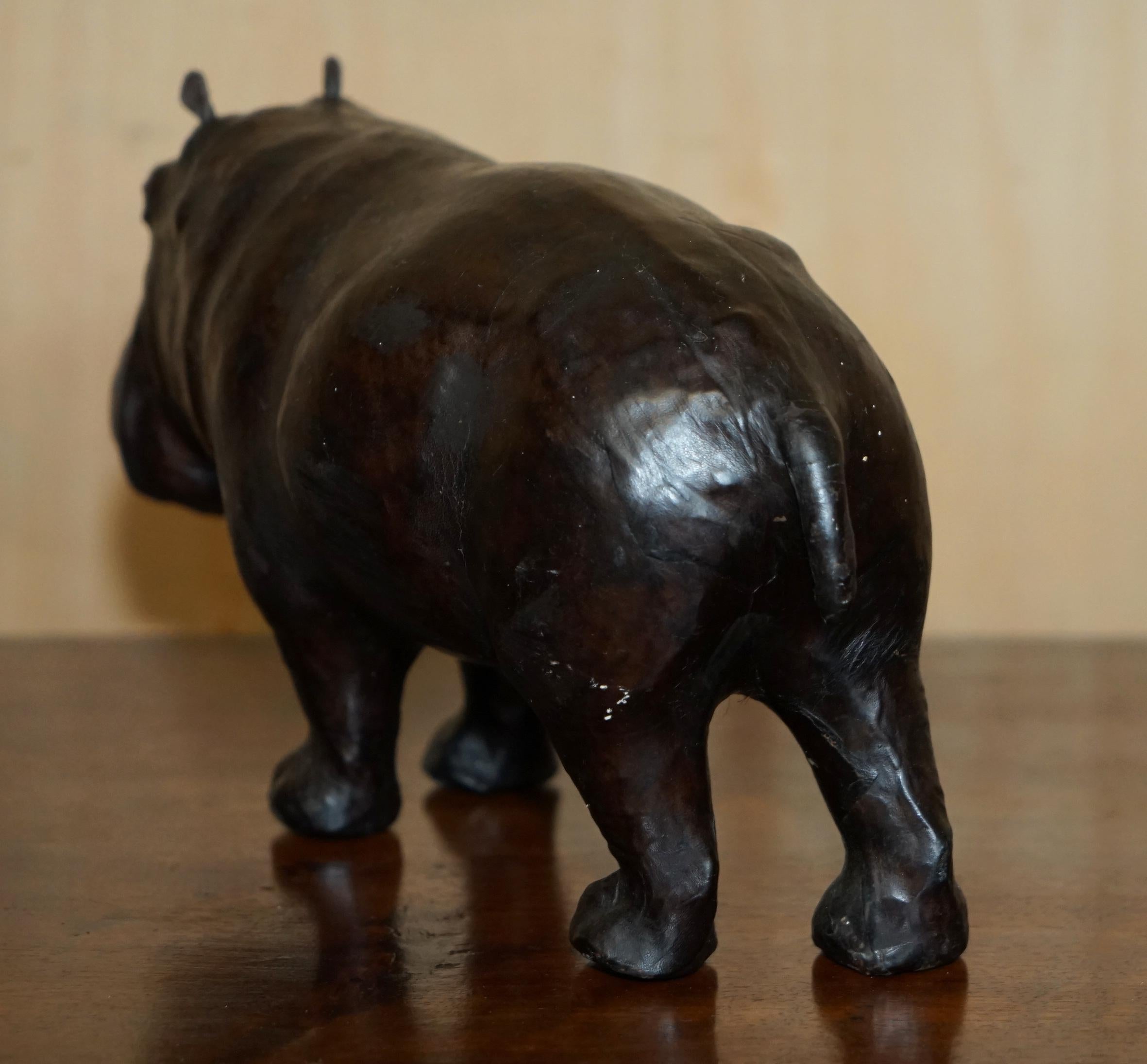 COPPIA DI CALZATURE LIBERTY'S Omersa in pelle di madre e di vitello HiPPO'S in vendita 12