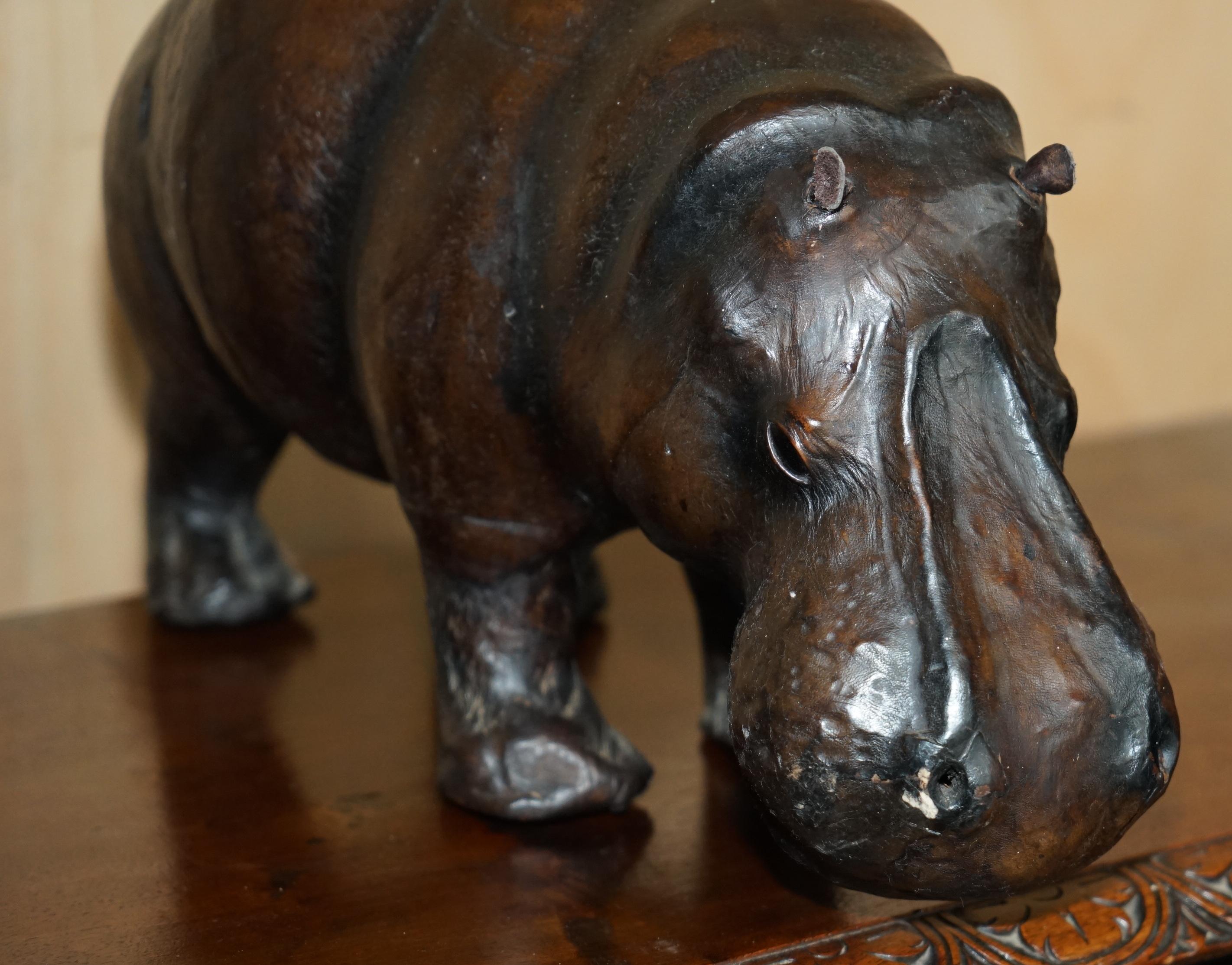Metà XX secolo COPPIA DI CALZATURE LIBERTY'S Omersa in pelle di madre e di vitello HiPPO'S in vendita