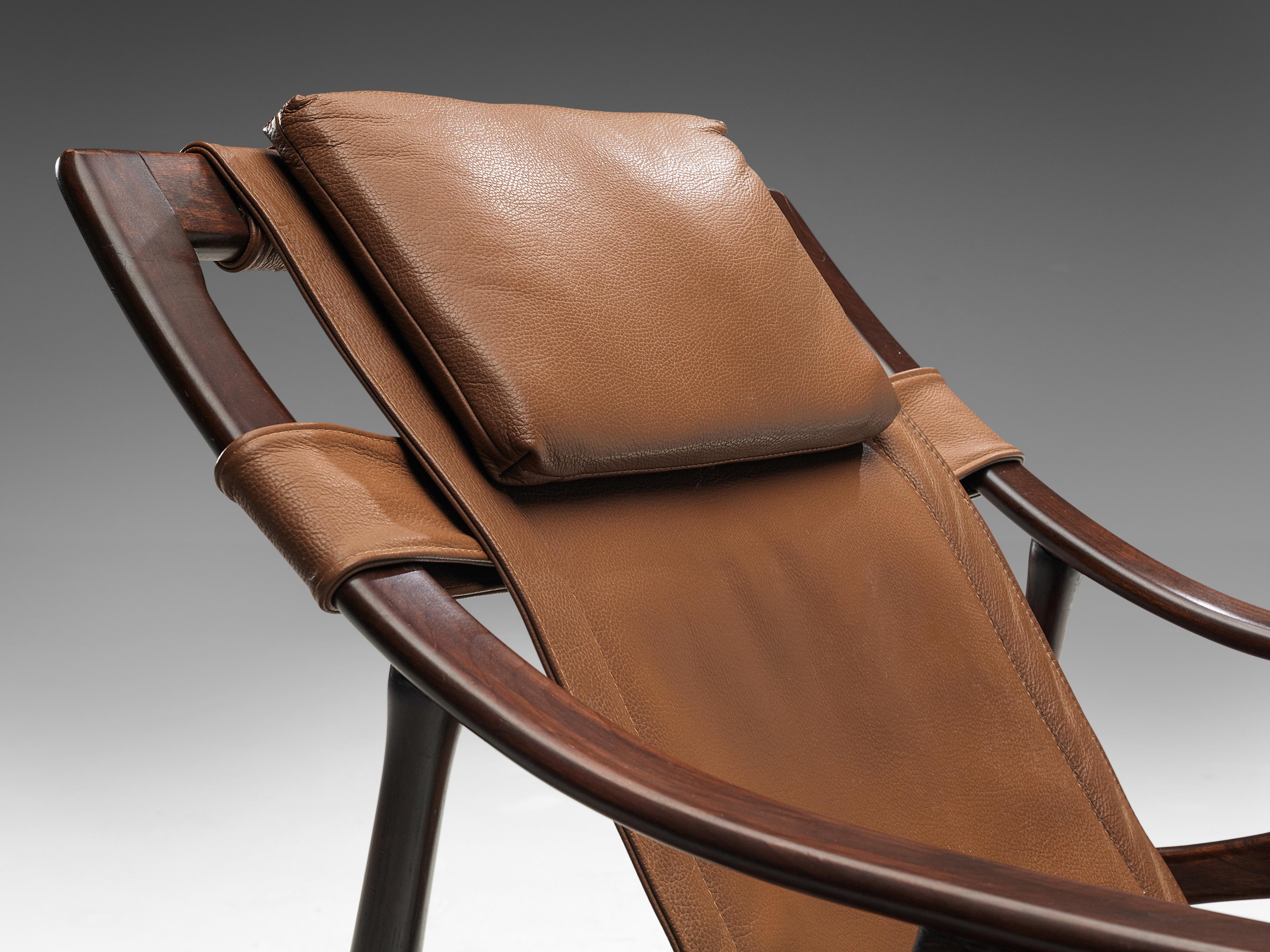 Mid-Century Modern Pair of Liceu De Artes Sao Paulo Lounge Chairs in Walnut and Leather