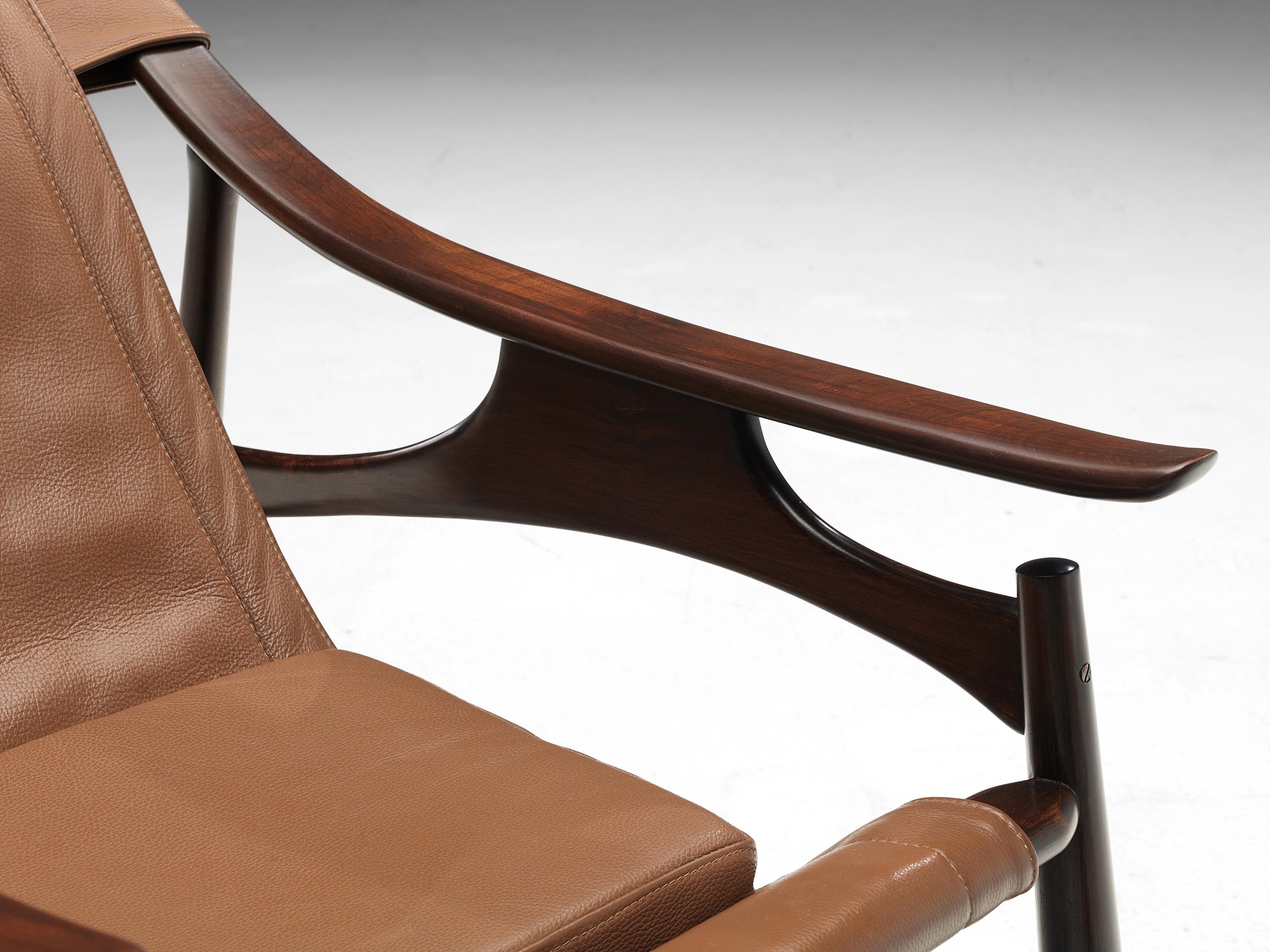 Pair of Liceu De Artes Sao Paulo Lounge Chairs in Walnut and Leather 1