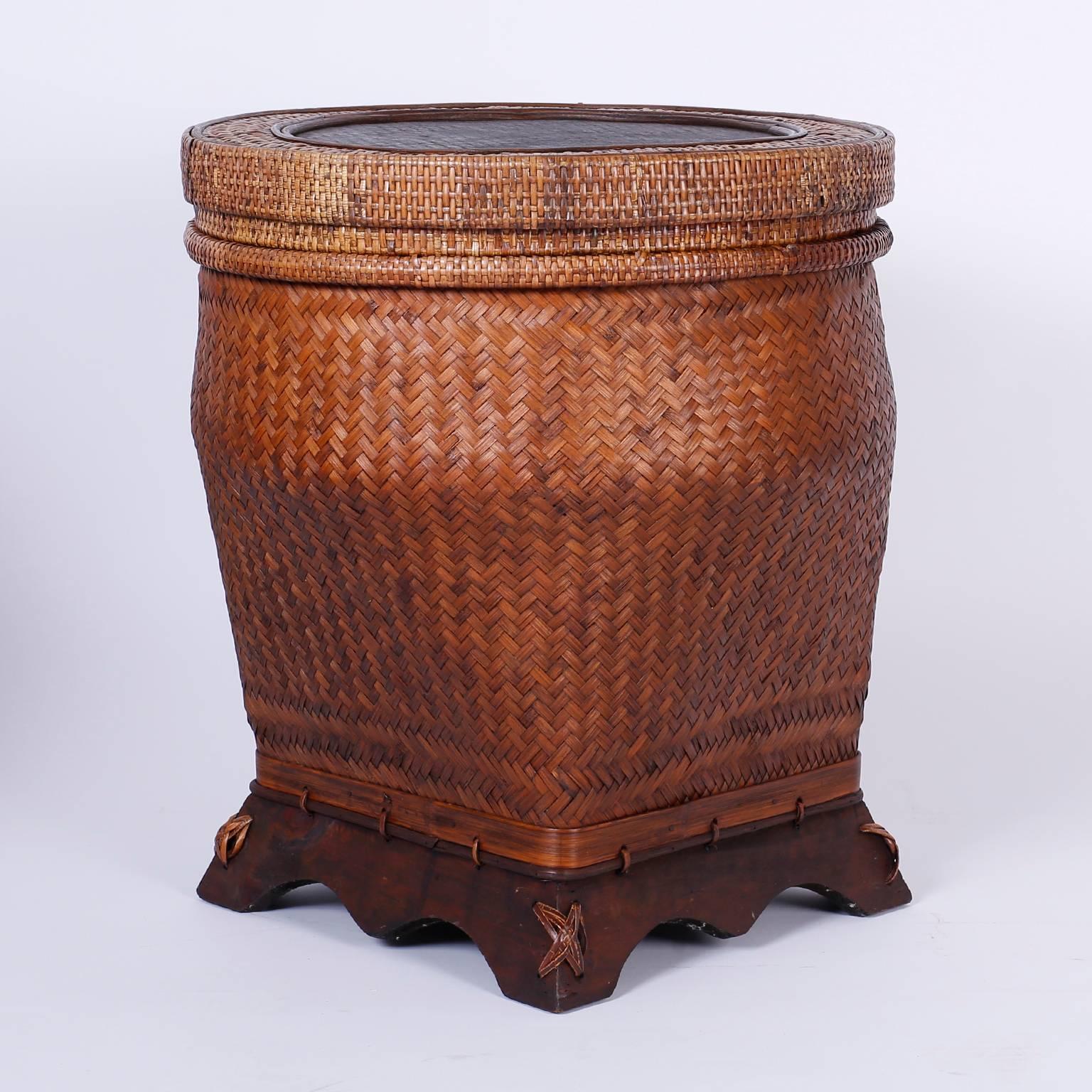 Anglo-Indian Pair of Lidded Rattan Baskets or Tables