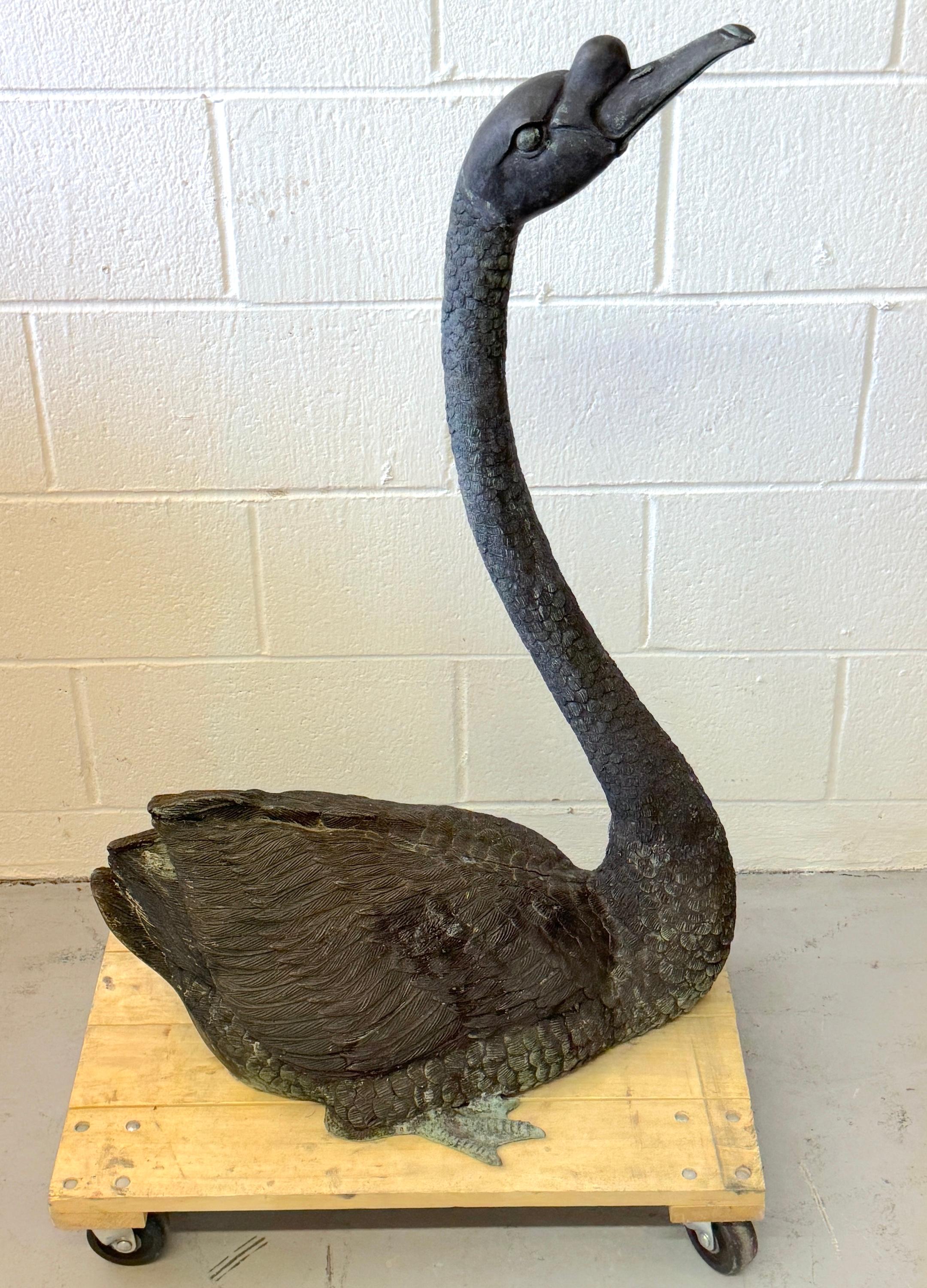 Cast Pair of Life-Size Patinated Bronze Garden Swans, France, 20th Century (Pre-WWII) For Sale