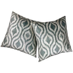 Pareja de Cojines Ikat de Seda Verde Azul Claro