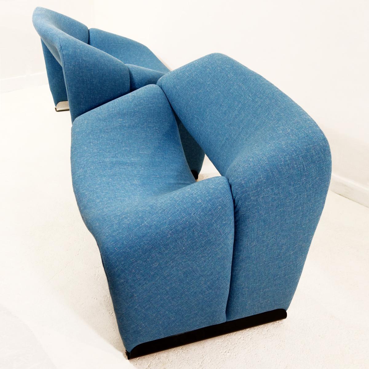 Late 20th Century Pair of Light Blue Groovy Chairs by Pierre Paulin for Artifort