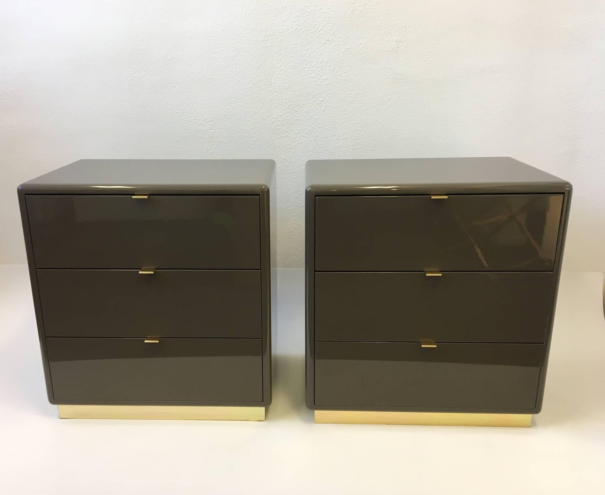 Pair of Light Brown Lacquer and Brass Nightstands by Steve Chase 4