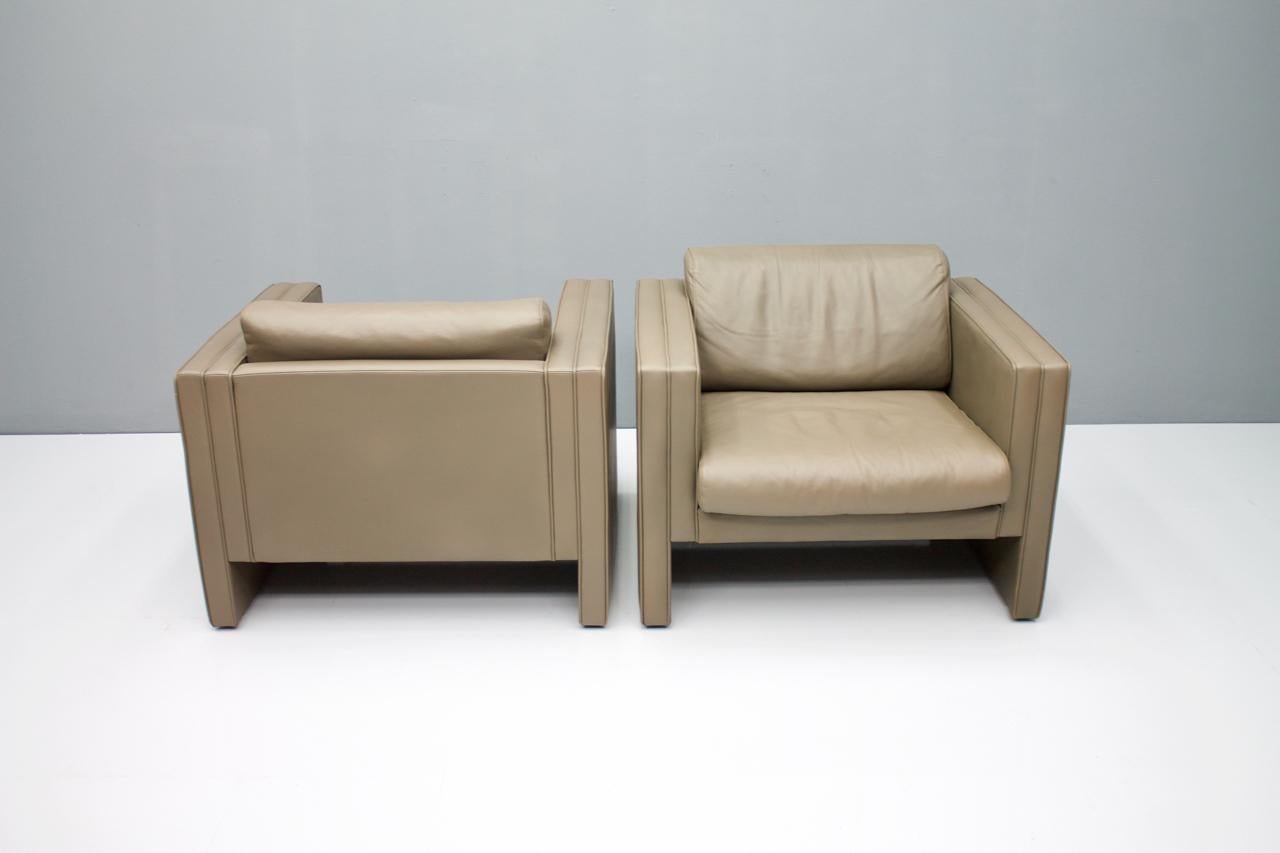 Pair of Light Brown Leather Lounge Chairs by Walter Knoll, 1975 In Distressed Condition In Frankfurt / Dreieich, DE