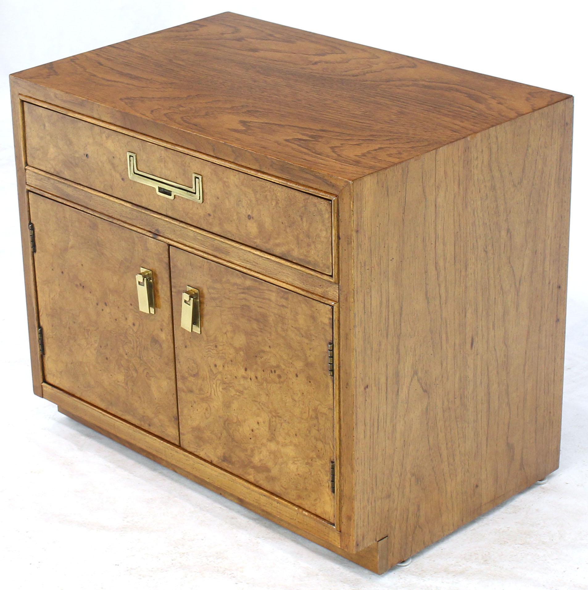 American Pair of Light Burl Wood Campaign Nightstands Bed Tables Brass Hardware