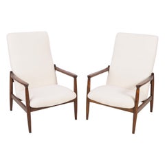 Vintage Pair of Light Crème Boucle Armchairs, GFM-64 high, Edmund Homa, 1960s