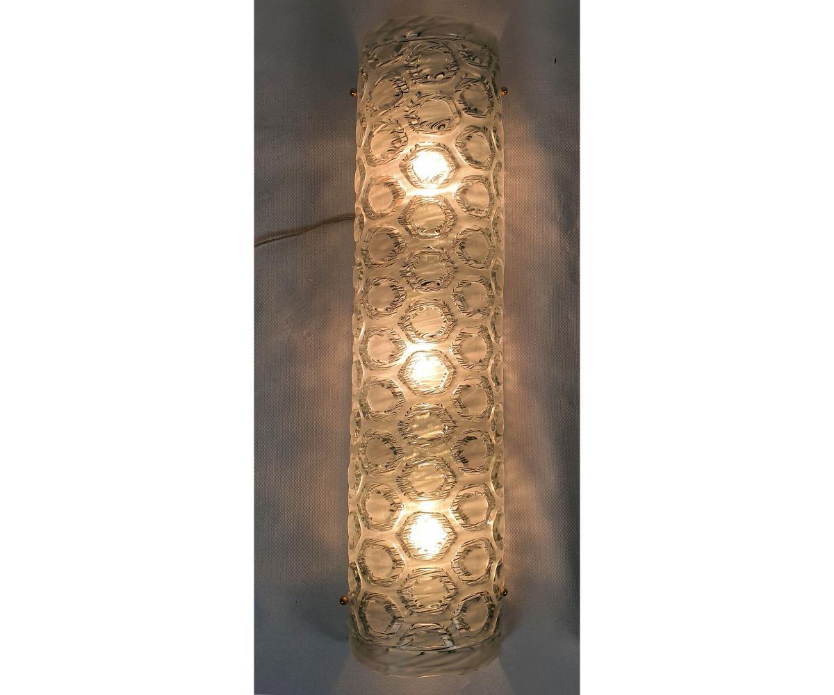 Pair of light green Murano glass sconces, Italy In Excellent Condition For Sale In Dallas, TX