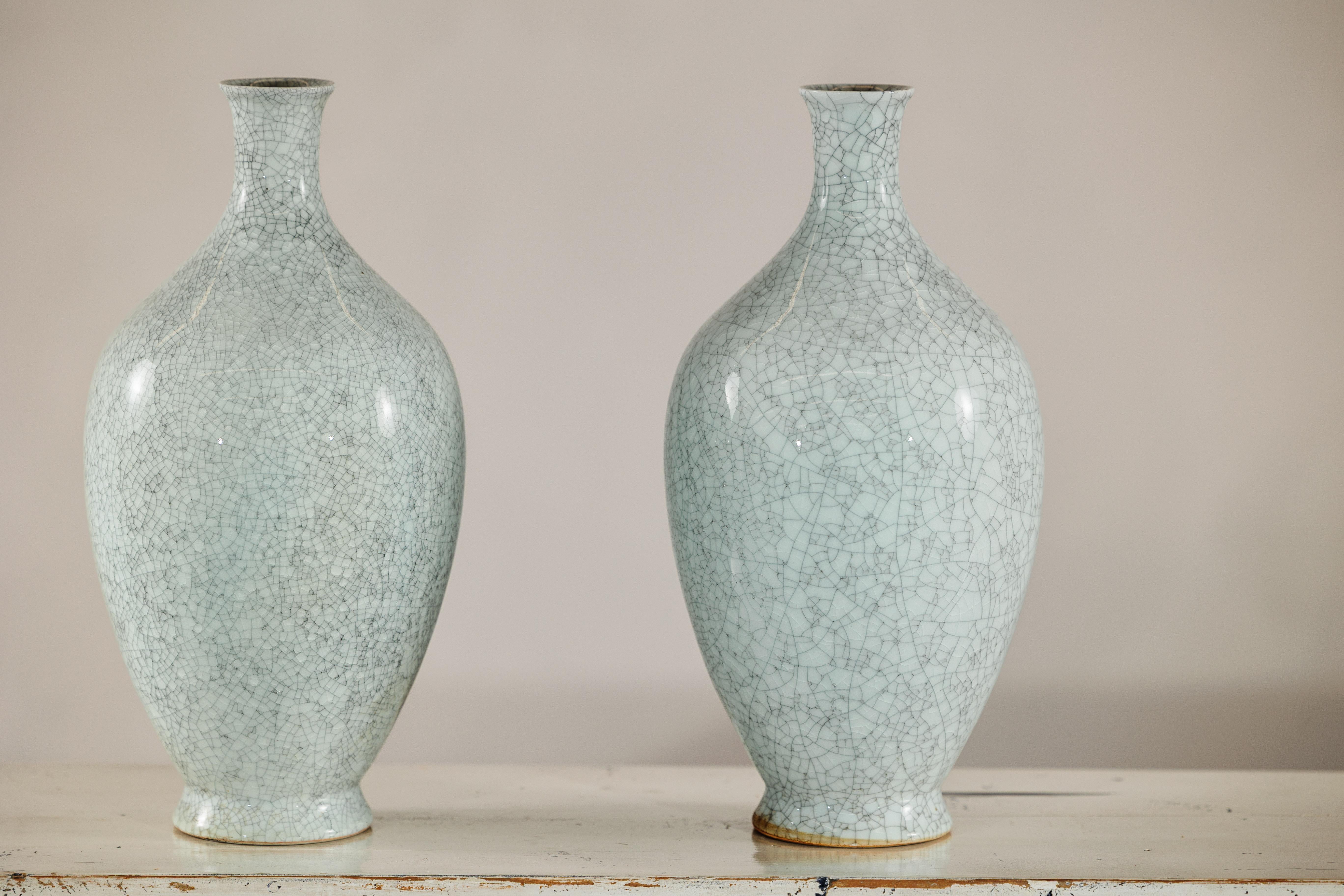 Pair of Light Grey Celadon-Glazed Porcelain Vases with Fine Crackle Pattern For Sale 9