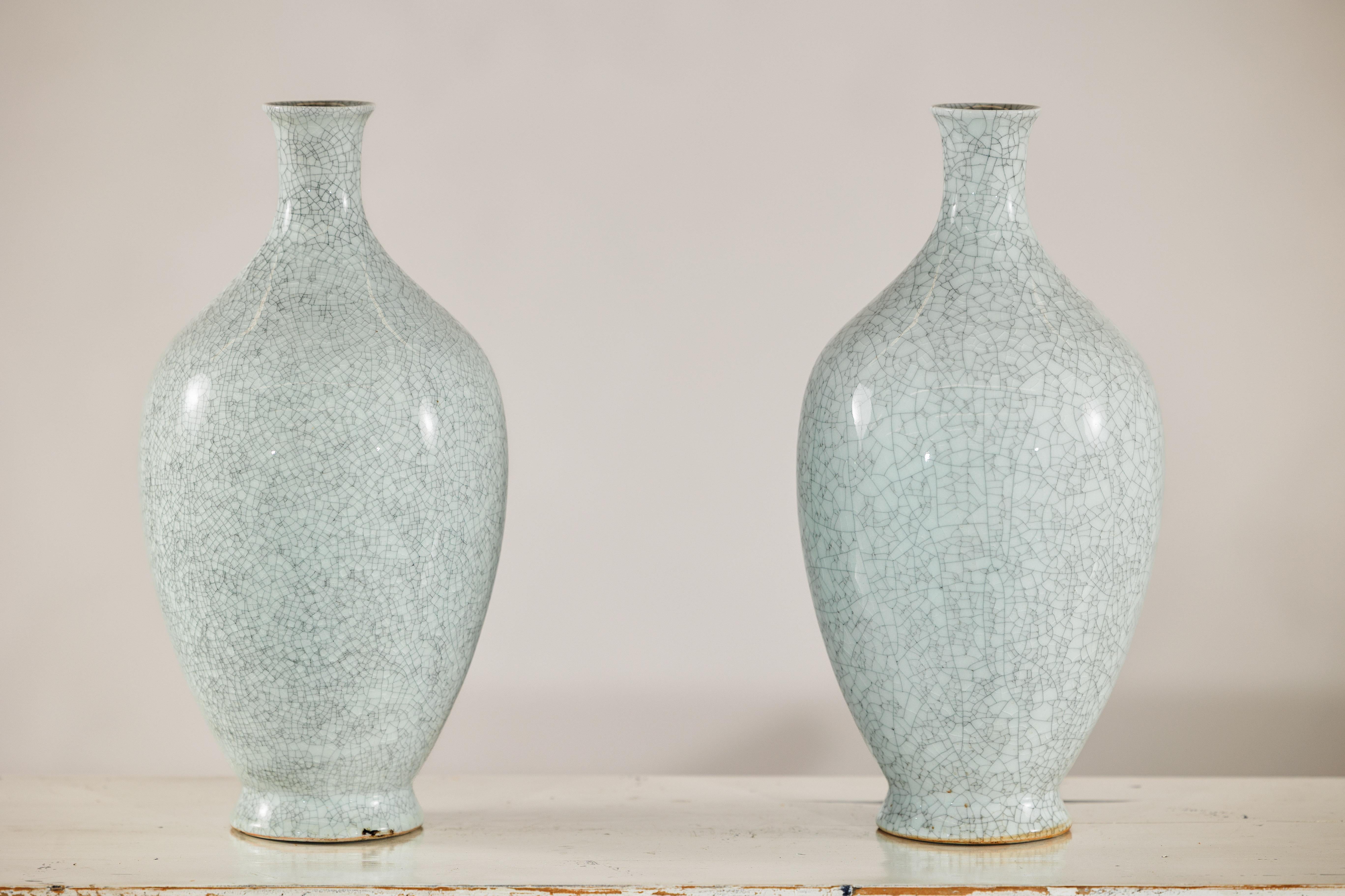 Chinese Pair of Light Grey Celadon-Glazed Porcelain Vases with Fine Crackle Pattern For Sale