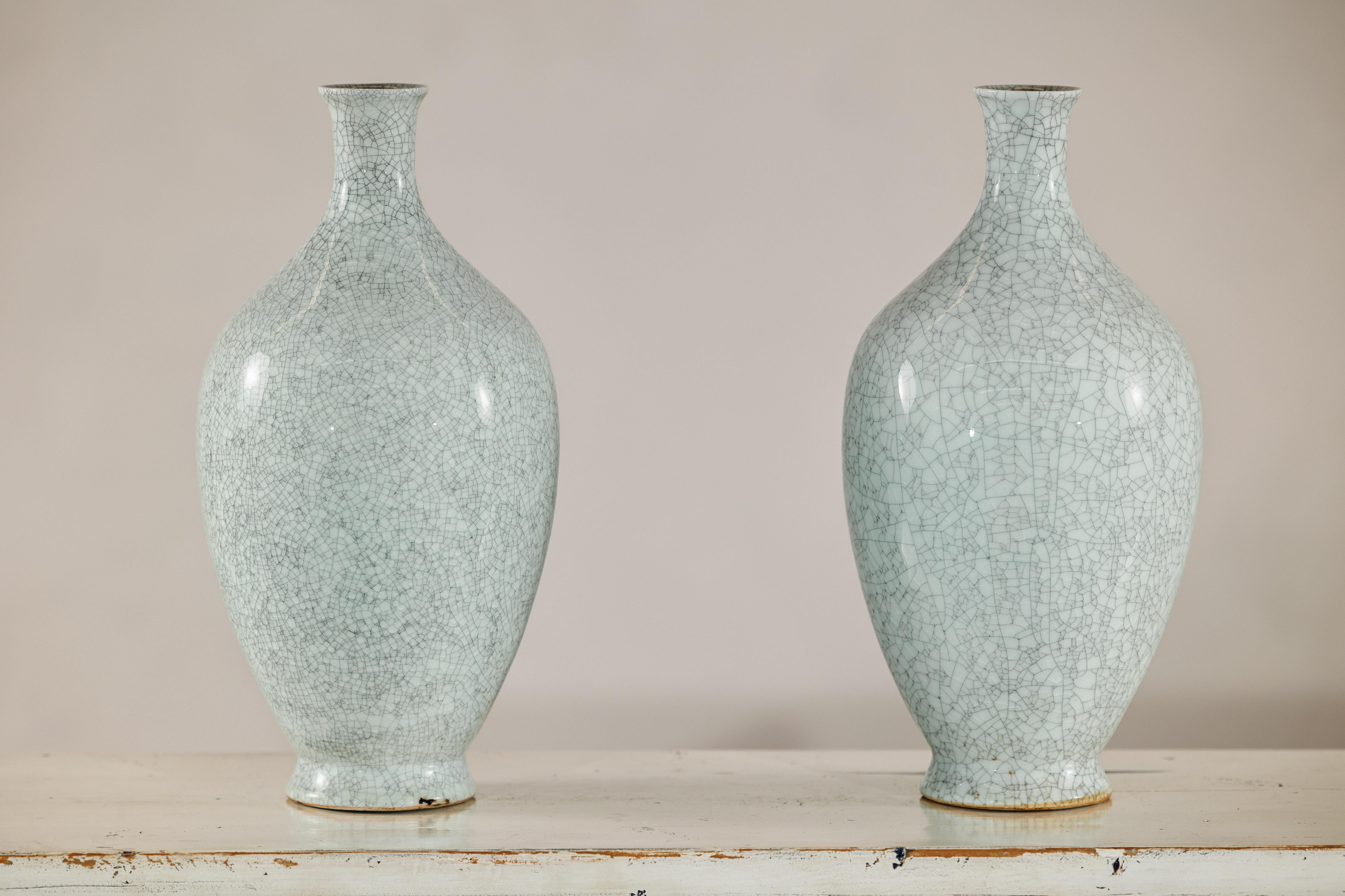 20th Century Pair of Light Grey Celadon-Glazed Porcelain Vases with Fine Crackle Pattern For Sale