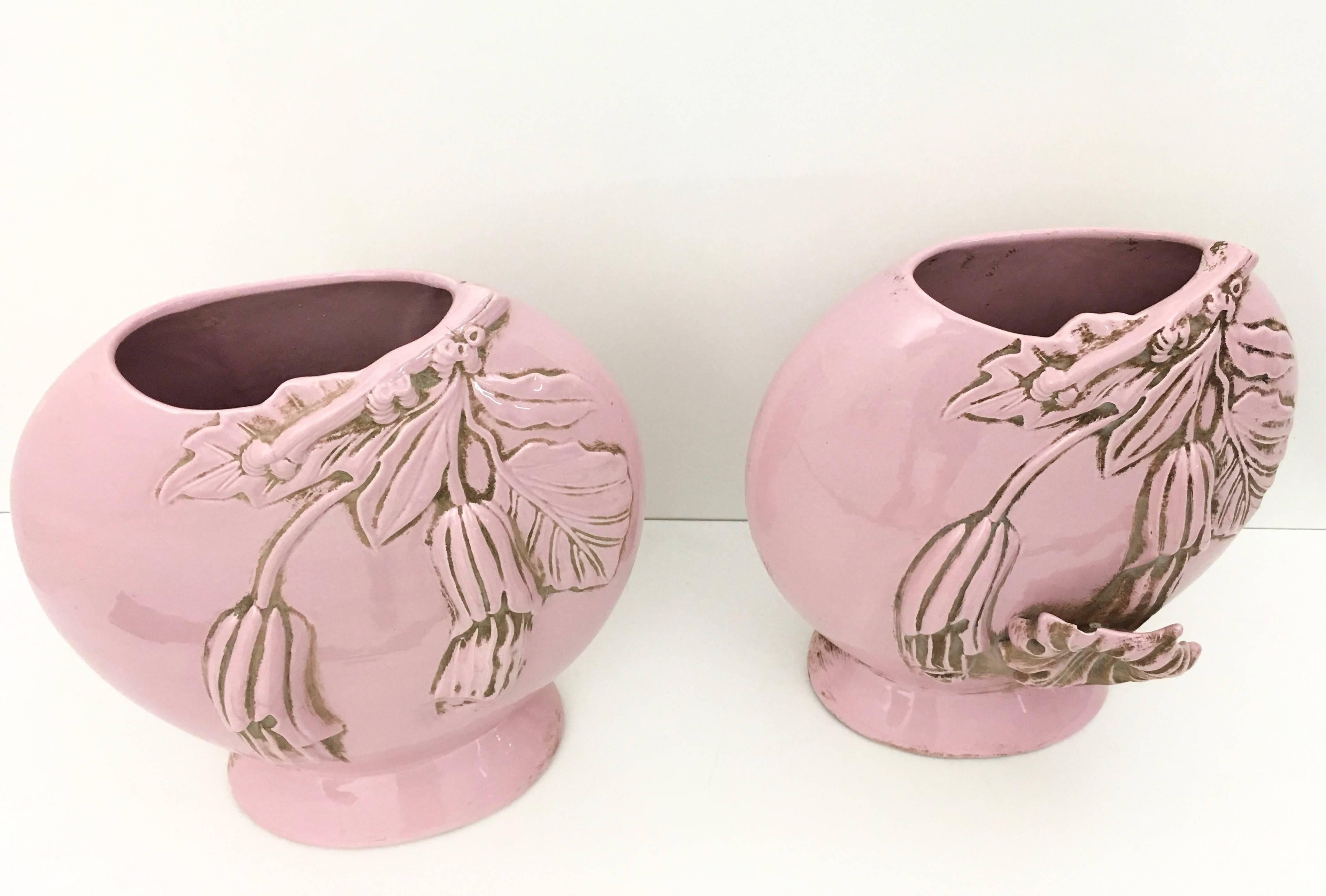 Italian Pair of Light Pink Art Deco Polished Ceramic Flower Vases, Italy