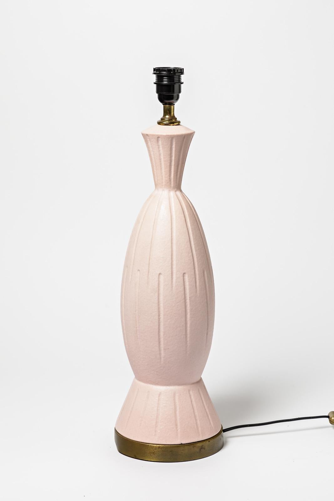 Paar hellrosa Keramik-Tischlampen, 20. Jahrhundert, Design im Angebot 1