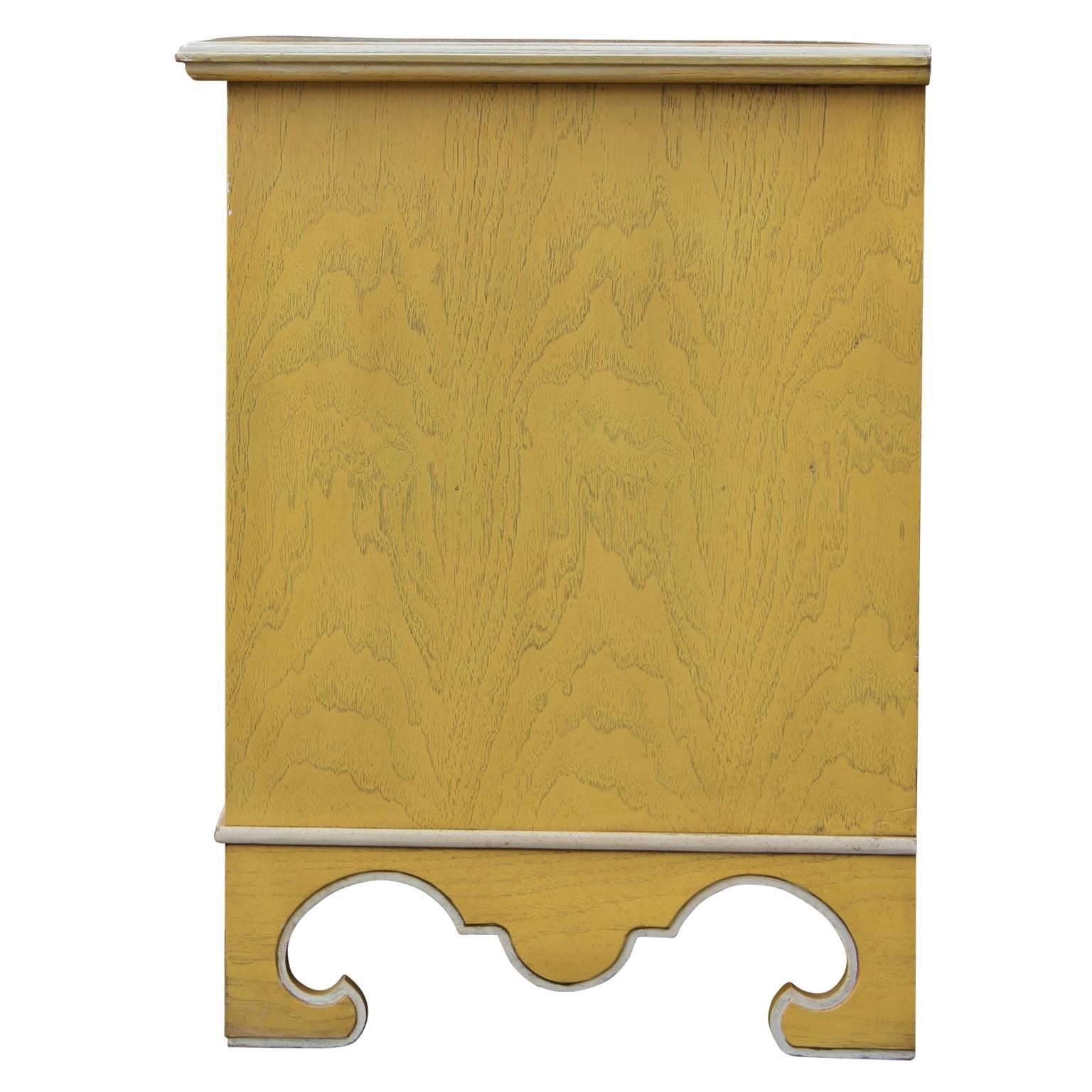 Hollywood Regency Pair of Light Yellow Four Drawer Bachelors Chests by Tomlinson w/ Brass Hardware