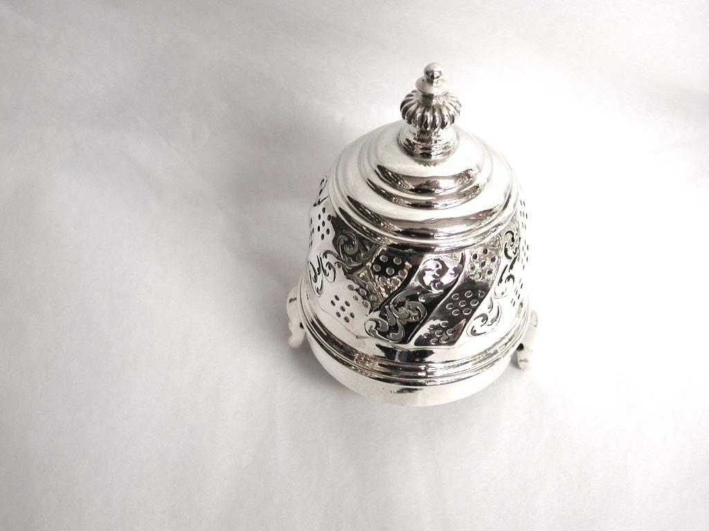 Early 20th Century Pair of Lighthouse Shaped Silver Sugar Casters, 1914