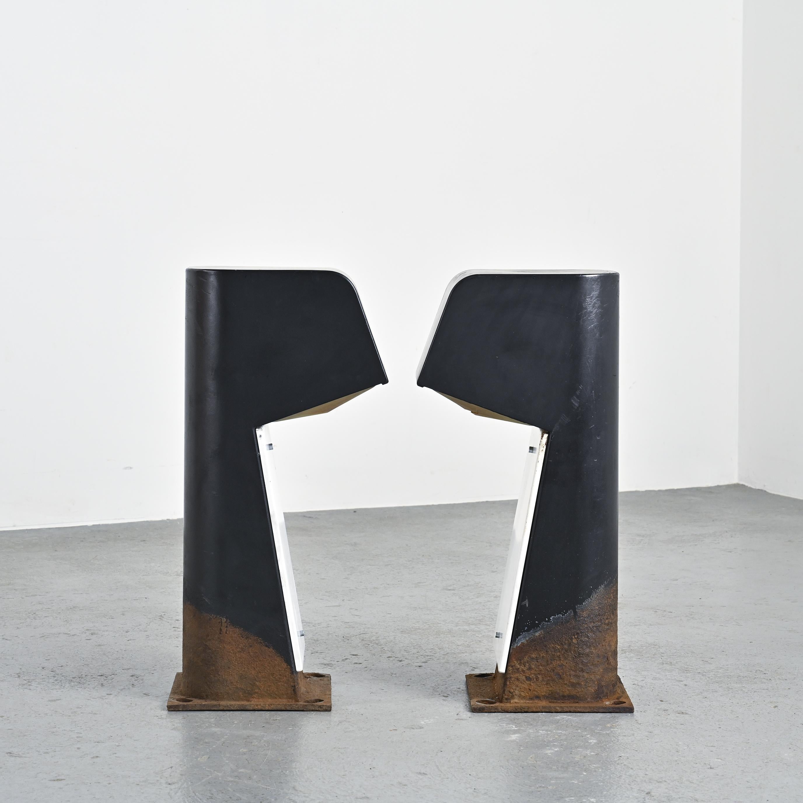 Acciaio Coppia di terminali di illuminazione di Jean Balladur, 1969 in vendita